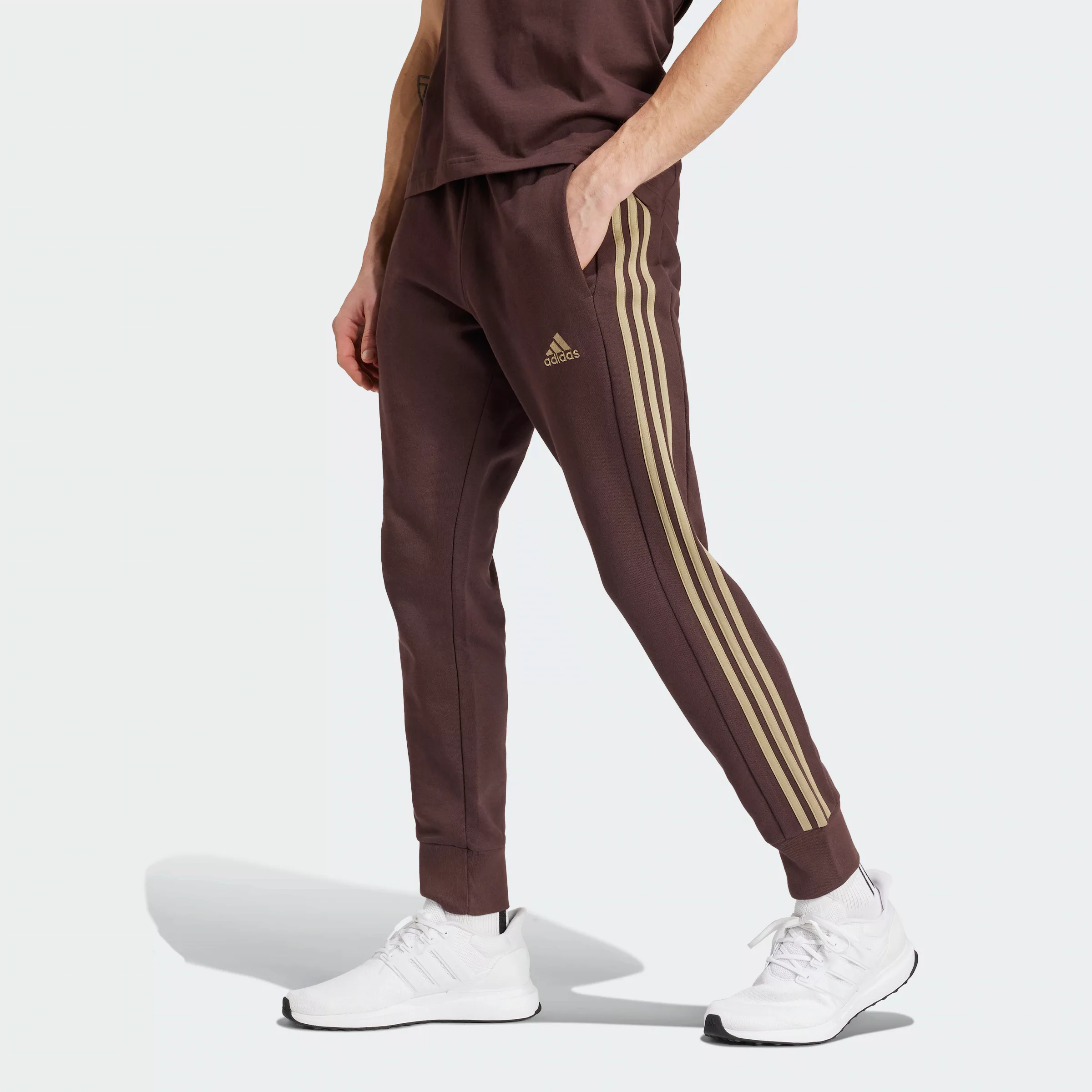 adidas Sportswear Sporthose "ESSENTIALS FRENCH TERRY TAPERED CUFF 3STREIFEN günstig online kaufen