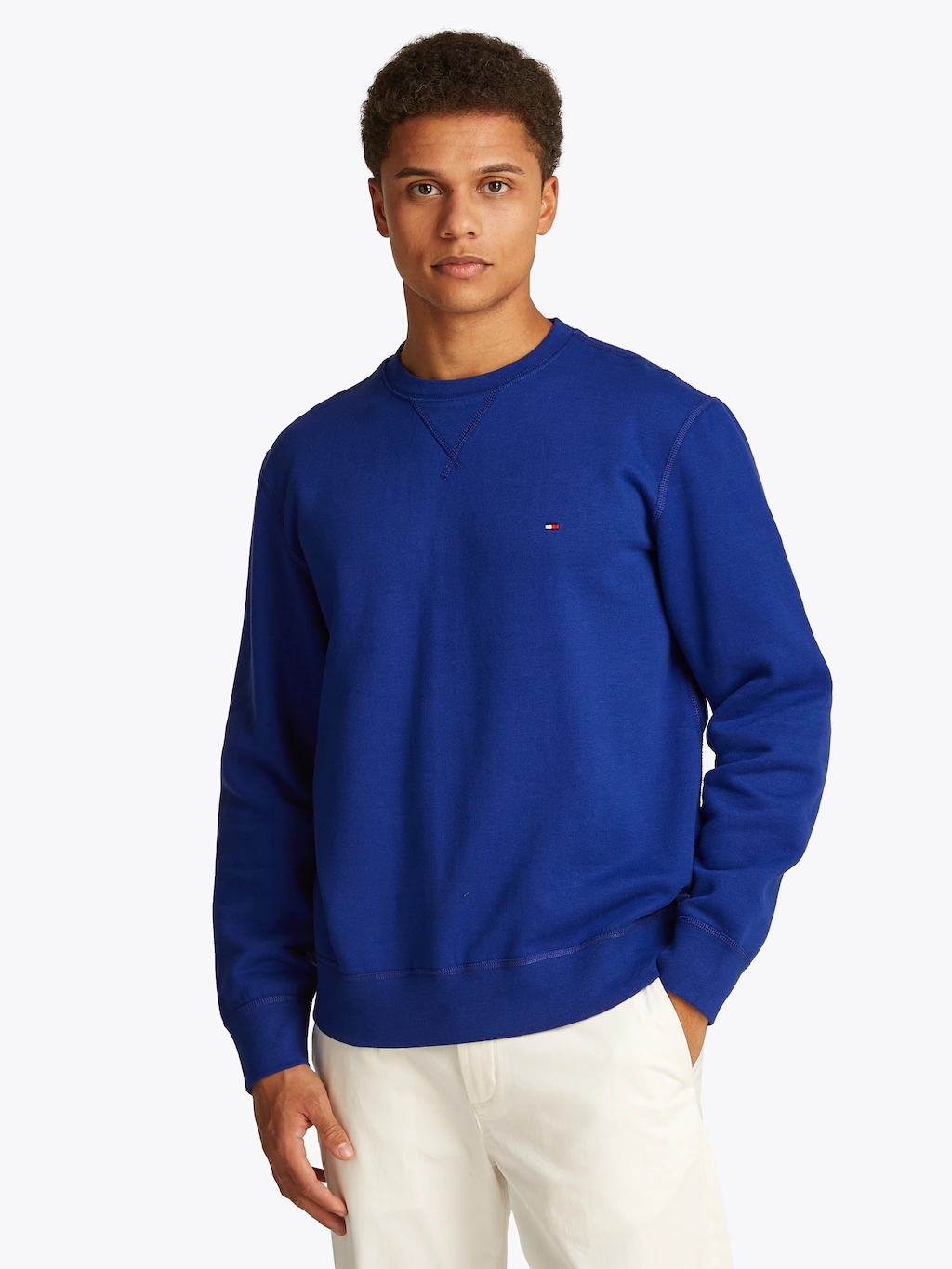 Tommy Hilfiger Sweatshirt "ESS SEASONAL FLEECE CREWNECK", mit Logostickerei günstig online kaufen