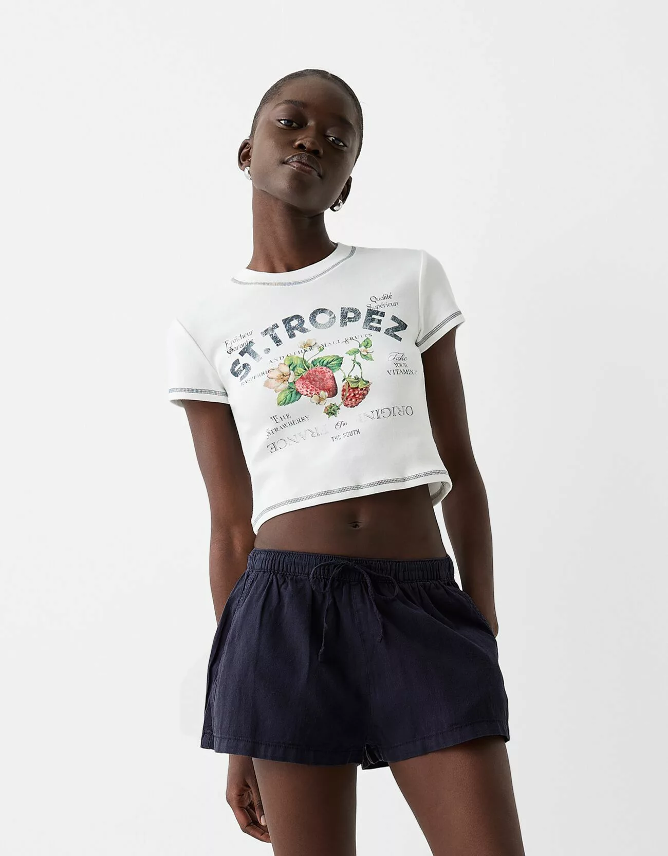 Bershka Shorts Mit Gummizugbund Damen Xs Marinenblau günstig online kaufen