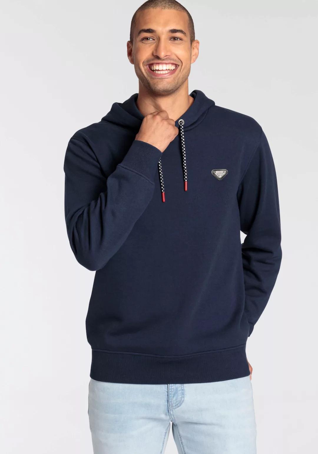 Bruno Banani Kapuzensweatshirt mit mehrfarbigen Kordeln günstig online kaufen