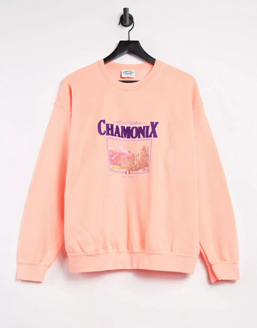 Vintage Supply – Überfärbtes Sweatshirt mit besticktem „Chamonix”-Skiaufnäh günstig online kaufen
