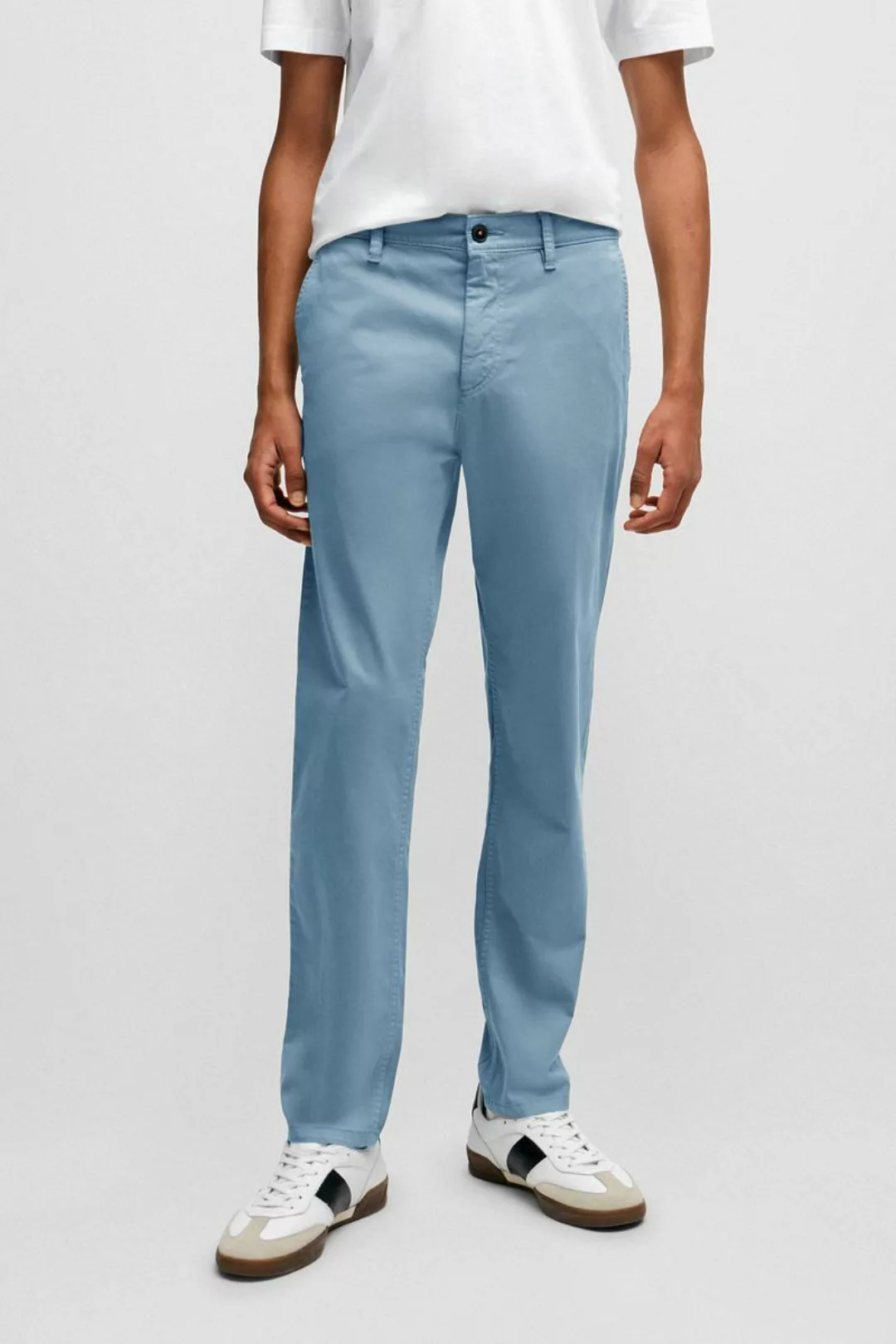 BOSS Satin Chino Hellblau - Größe W 32 - L 34 günstig online kaufen