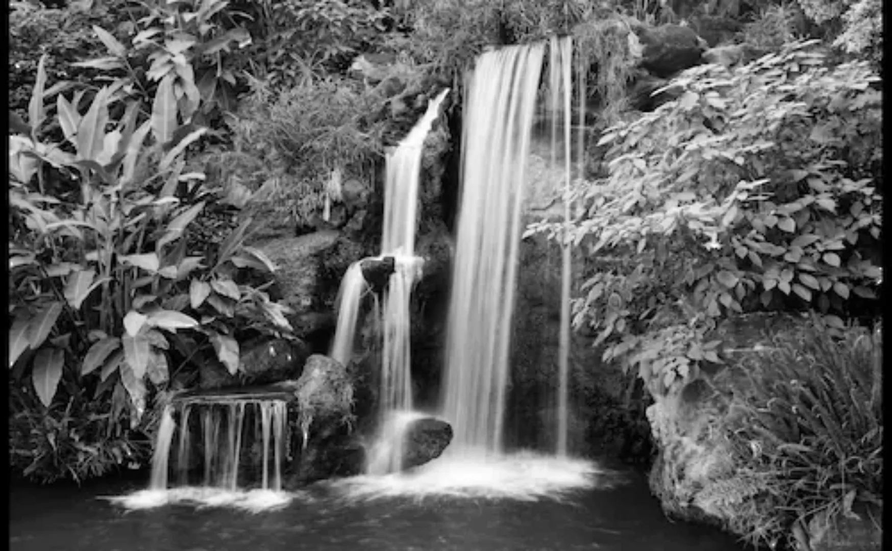 Papermoon Fototapete »Schwarzweiss-Wasserfall« günstig online kaufen