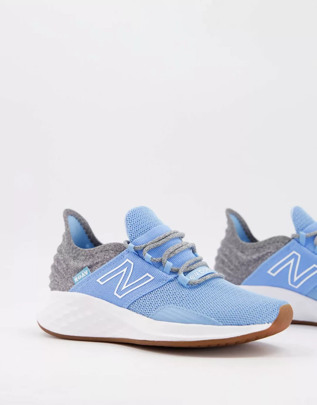 New Balance – Roav – Lauf-Sneaker in sanftem Blau günstig online kaufen