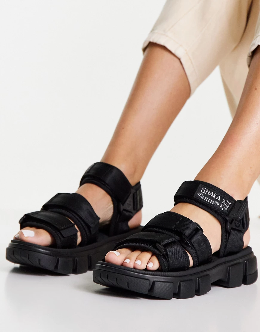 Shaka – Neo Bungy SF – Flache Sandalen in Schwarz mit zweifachem Riemen günstig online kaufen