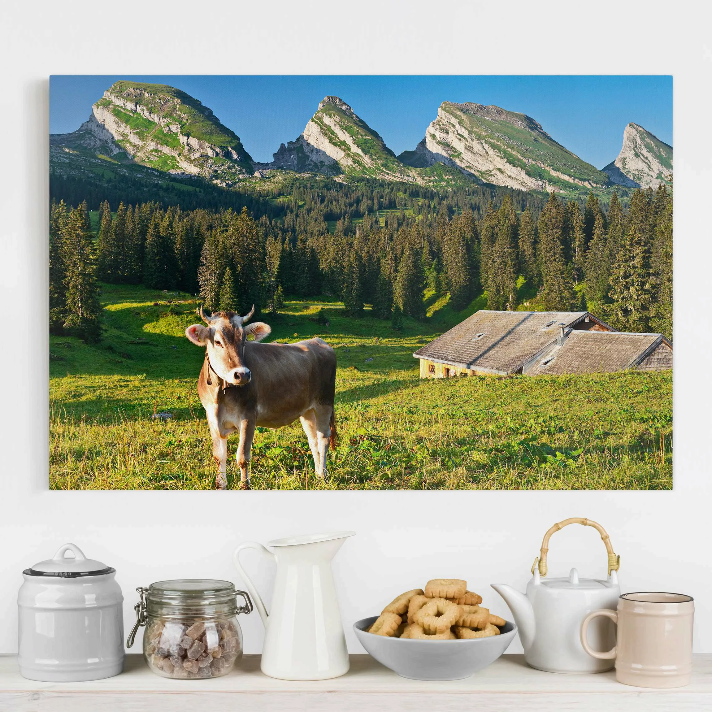 Leinwandbild Tiere - Querformat Schweizer Almwiese mit Kuh günstig online kaufen