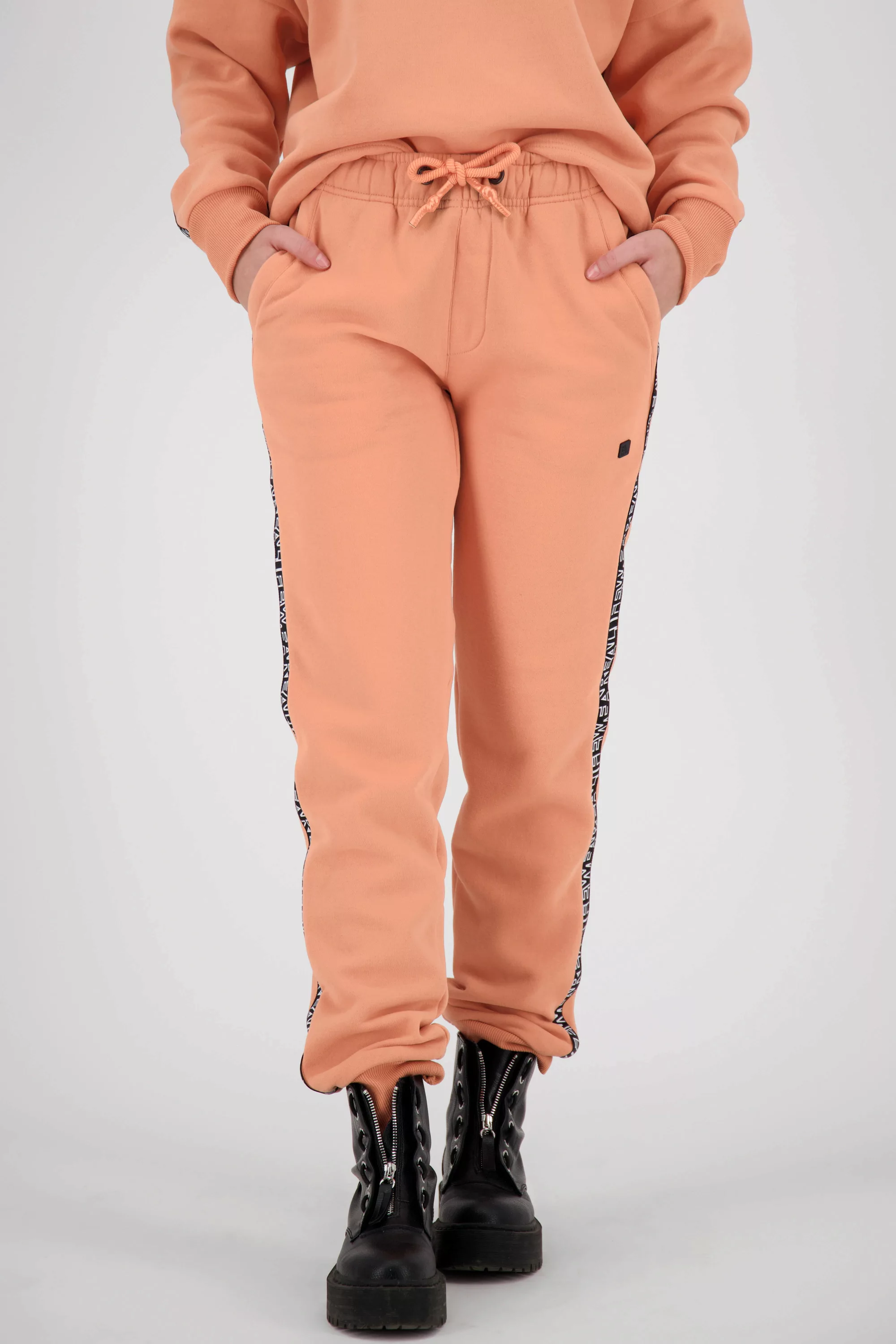 Alife & Kickin Sweathose "MonaAK Sweatpants Damen Sweathose" günstig online kaufen