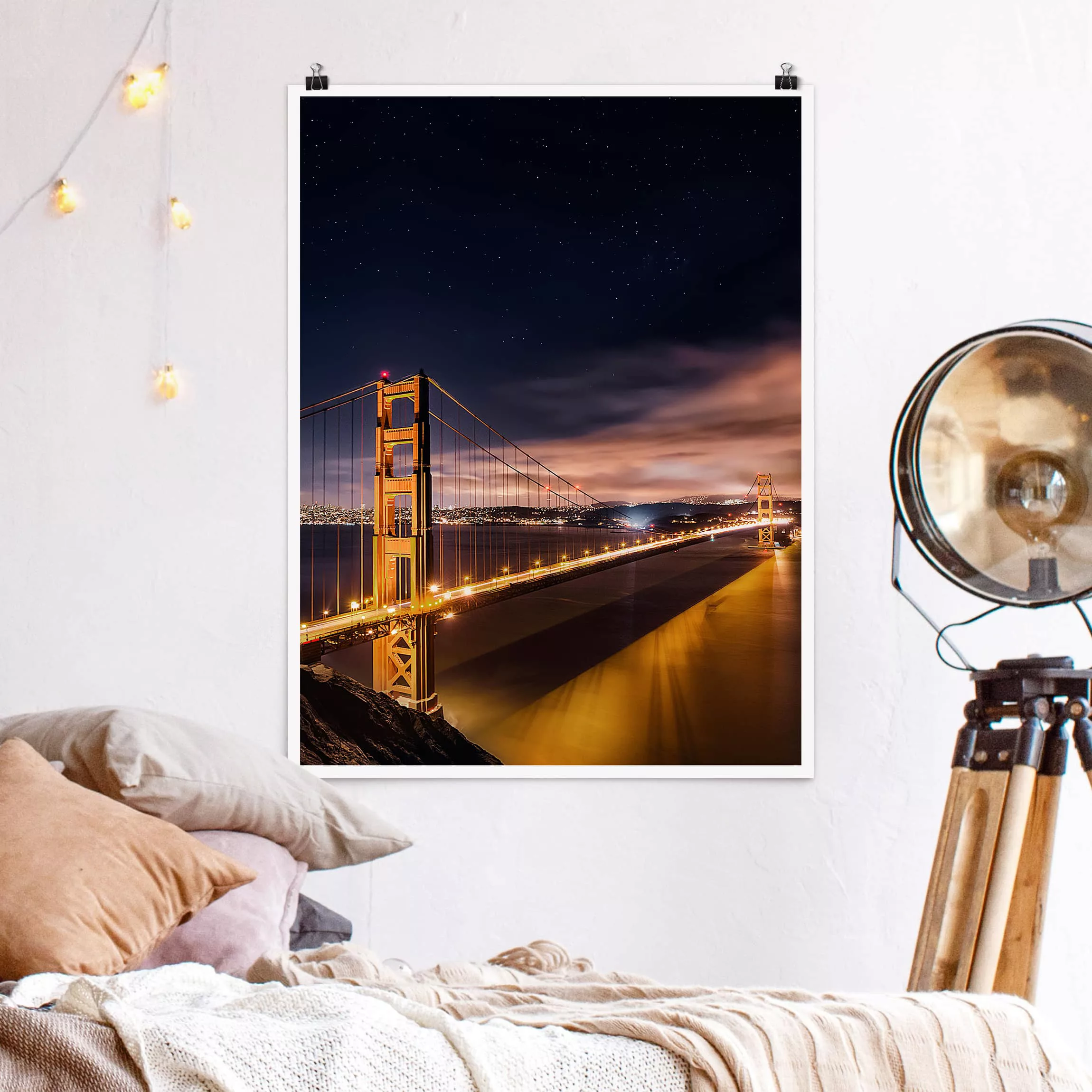 Poster Architektur & Skyline - Hochformat Golden Gate to Stars günstig online kaufen