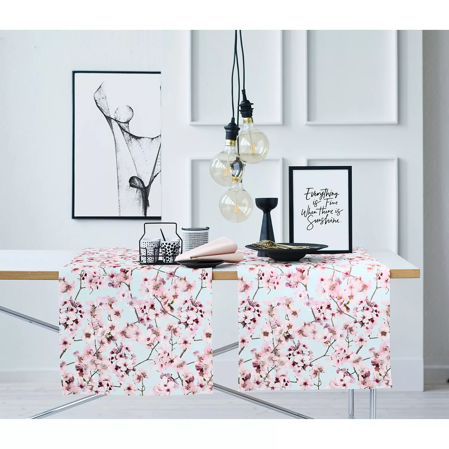 Tischläufer 'Kirschblüten' hellblau 140x48 günstig online kaufen