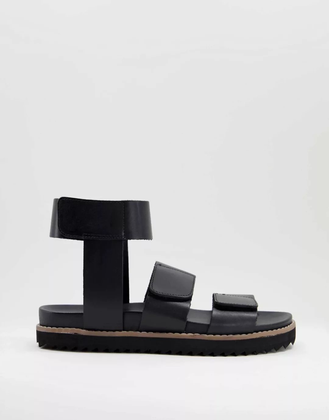 ASOS DESIGN – Leder-Sandale mit Knöchelriemen in Schwarz günstig online kaufen