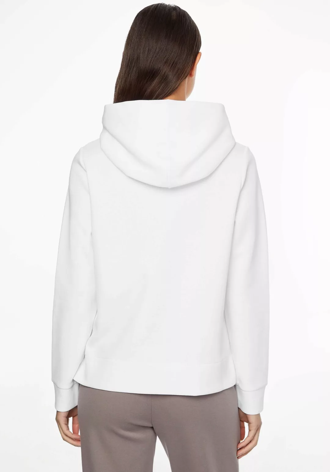 Calvin Klein Kapuzensweatshirt MICRO LOGO ESS HOODIE mit kontrastfarbenem C günstig online kaufen
