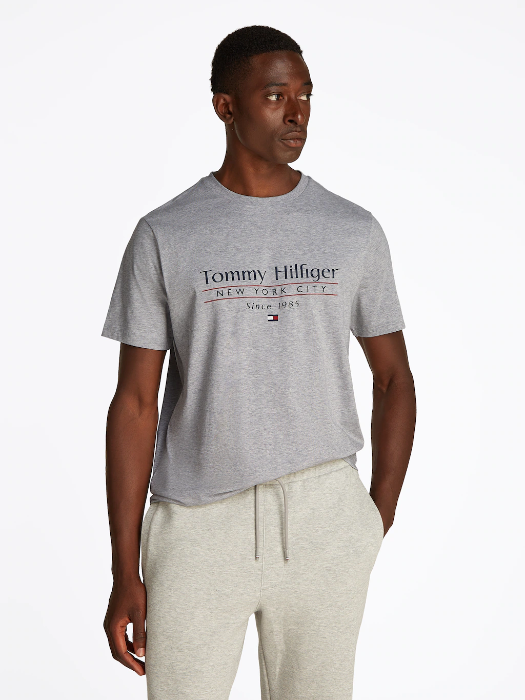 Tommy Hilfiger T-Shirt "HILFIGER CENTER STACK TEE", mit großem Schriftprint günstig online kaufen