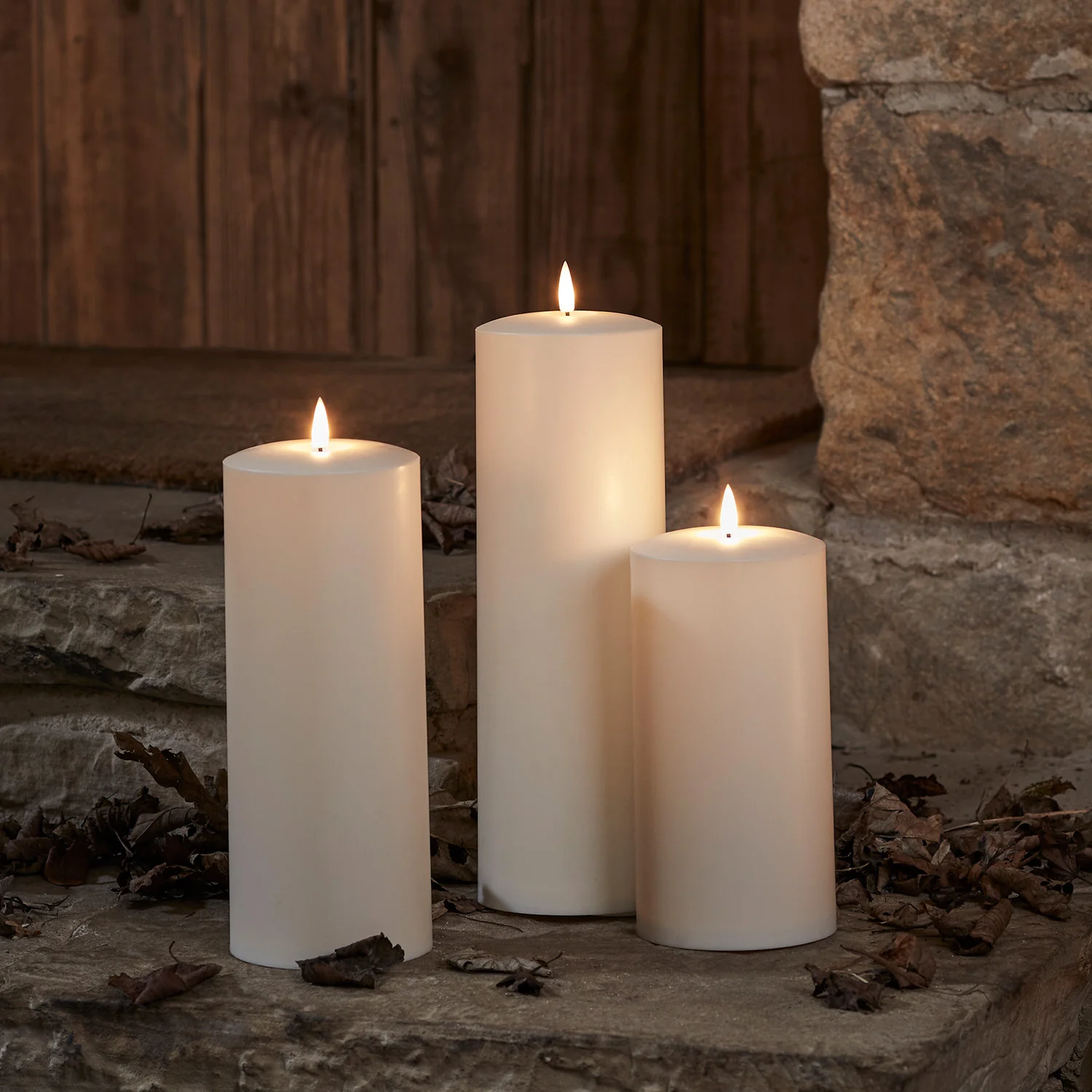 Großes TruGlow® LED Outdoor Kerzen Trio günstig online kaufen