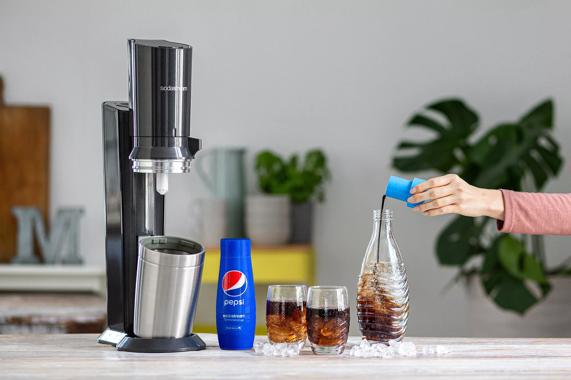 SodaStream Getränke-Sirup, Pepsi Cola, (4 Flaschen), für bis zu 9 Liter Fer günstig online kaufen