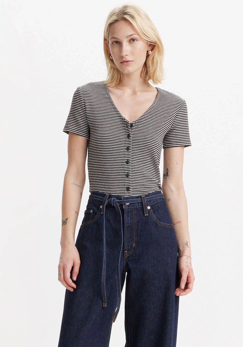 Levis V-Shirt, mit Knopfleiste günstig online kaufen