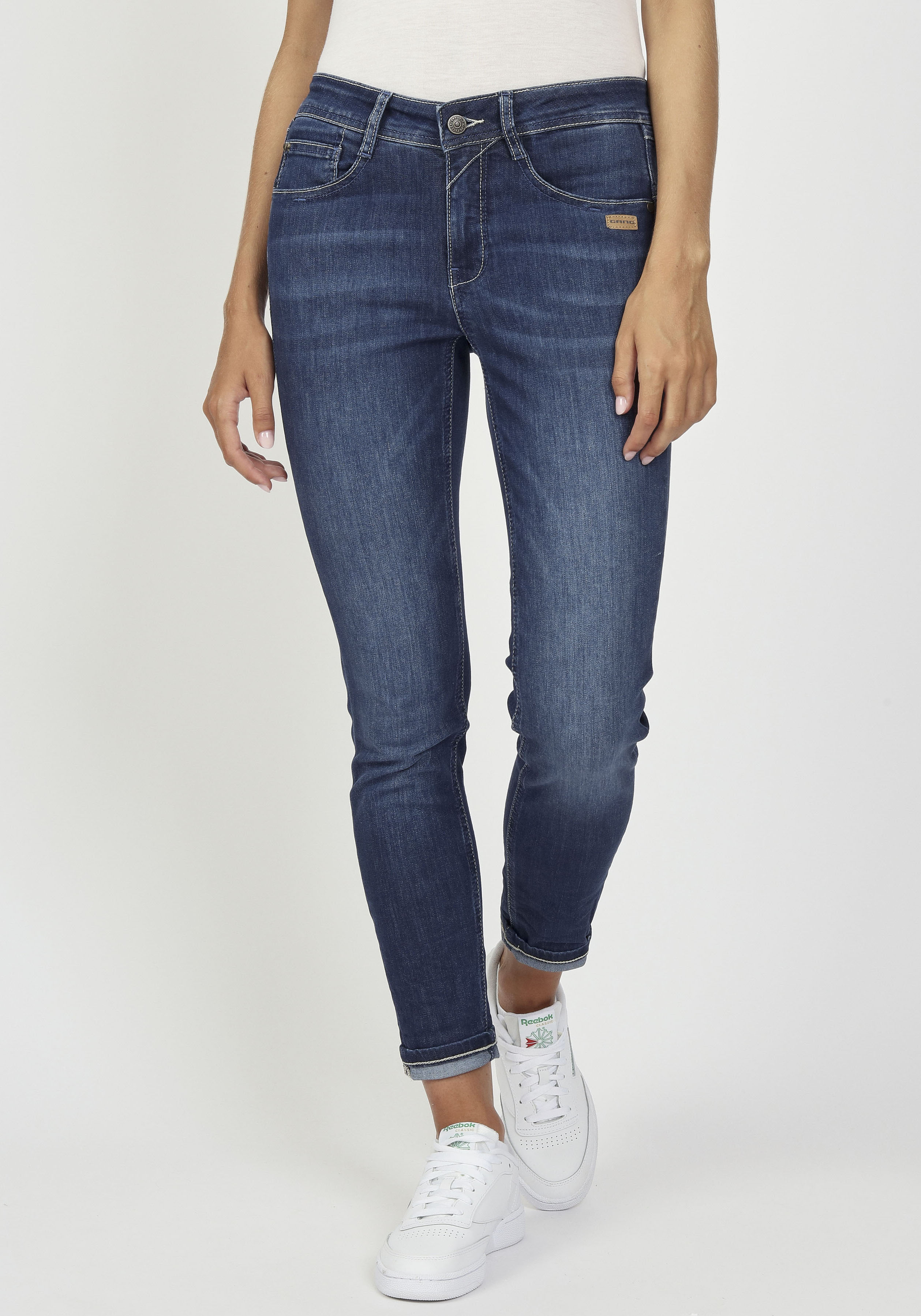 GANG Relax-fit-Jeans "94AMELIE", mit Used-Effekten günstig online kaufen