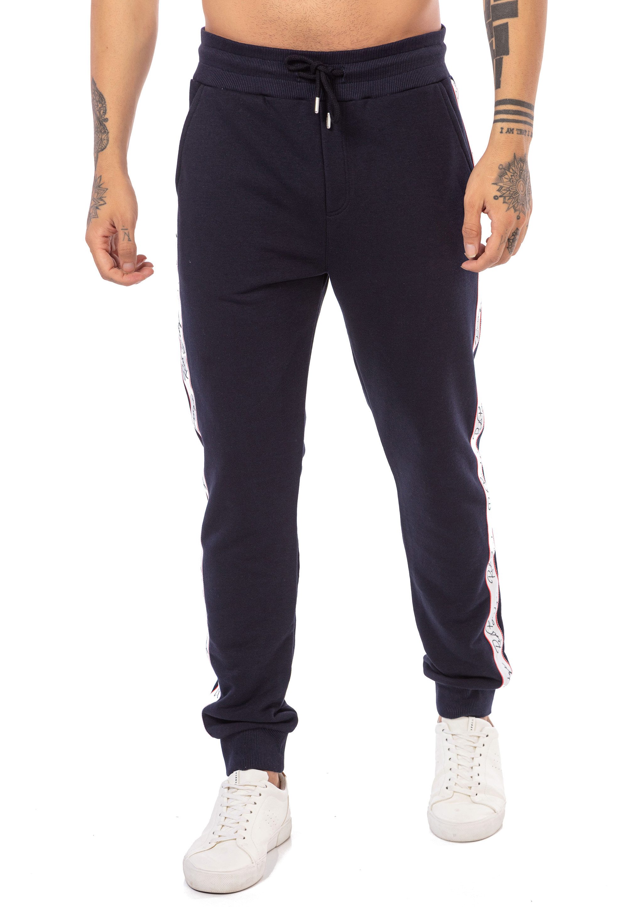 RedBridge Jogginghose mit Seitenstreifen Sportlicher Look günstig online kaufen