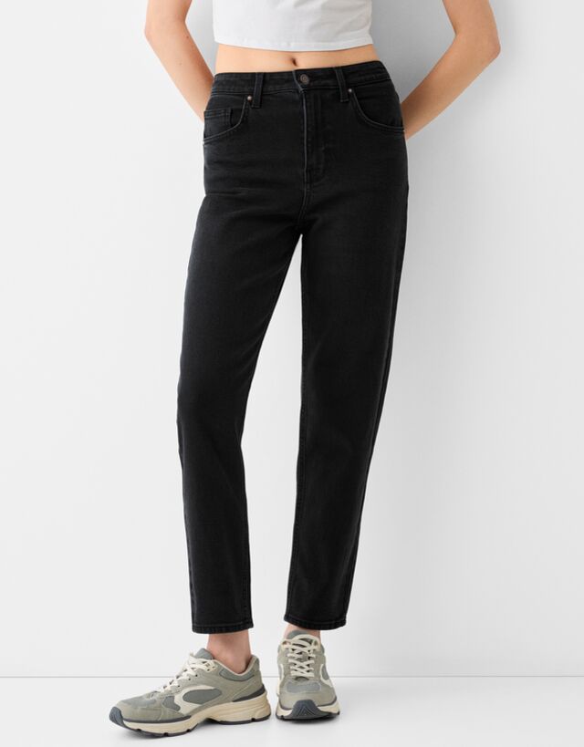 Bershka Mom Jeans Im Slim-Comfort-Fit Bskteen 34 Schwarz günstig online kaufen