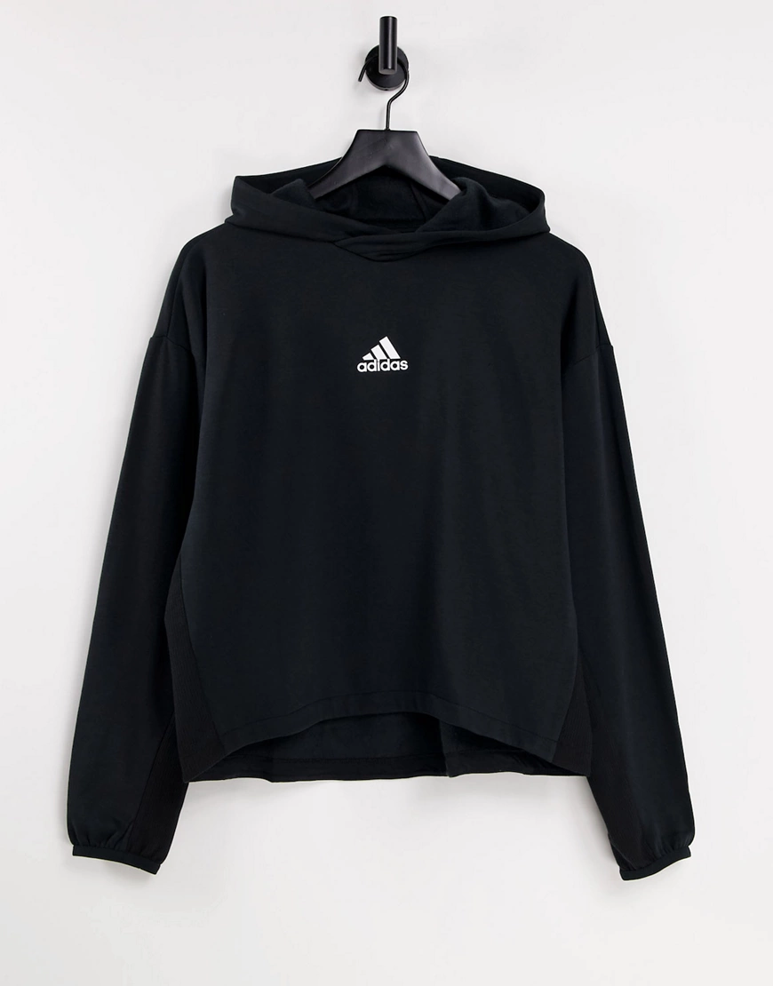 adidas – Kapuzenpullover in Schwarz mit mittigem Logo günstig online kaufen