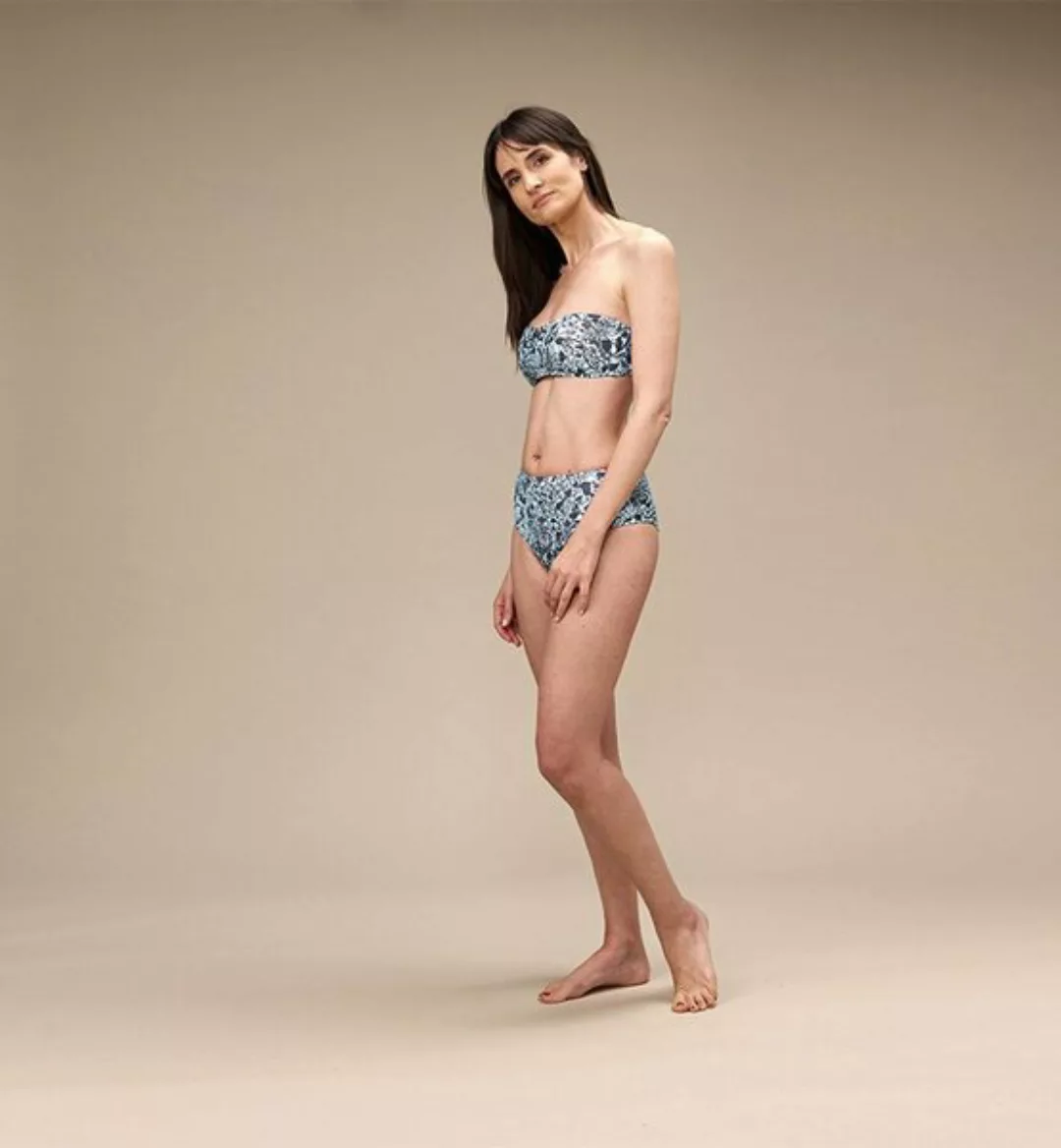High Waist Bikinihose Aus Recyceltem Stoff günstig online kaufen