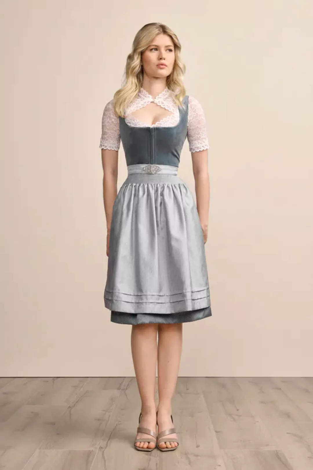 Dirndl Aurela (60cm) günstig online kaufen