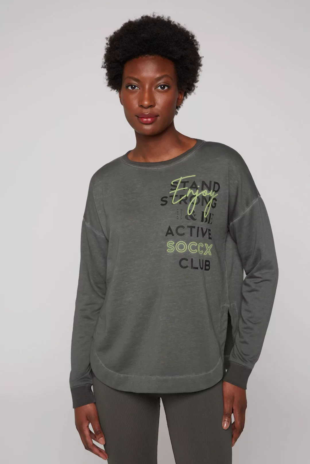 SOCCX Sweater, mit überschnittenen Schultern günstig online kaufen