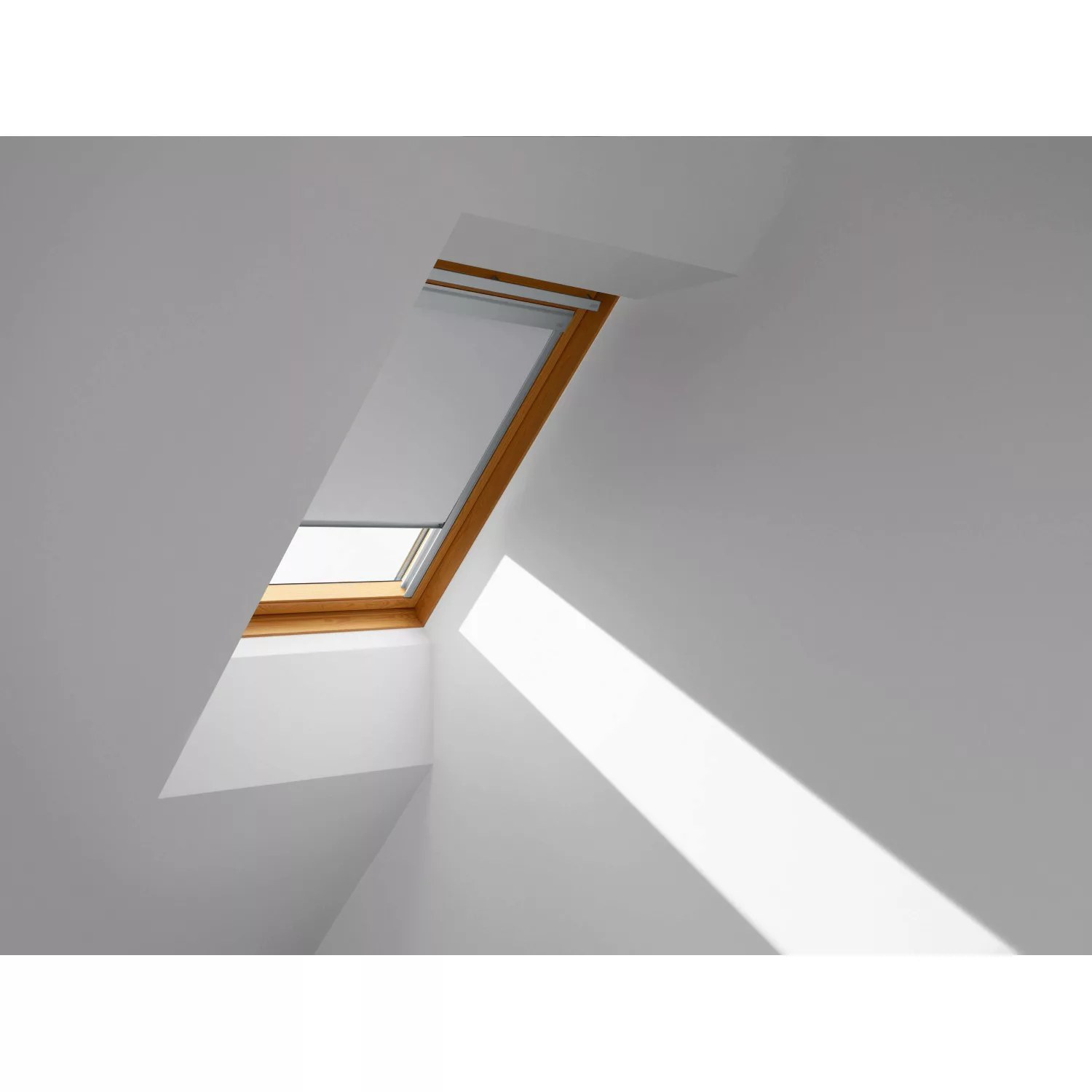 Velux Verdunkelungsrollo für Dachfenster Classic DBL S08 4204 Grau günstig online kaufen