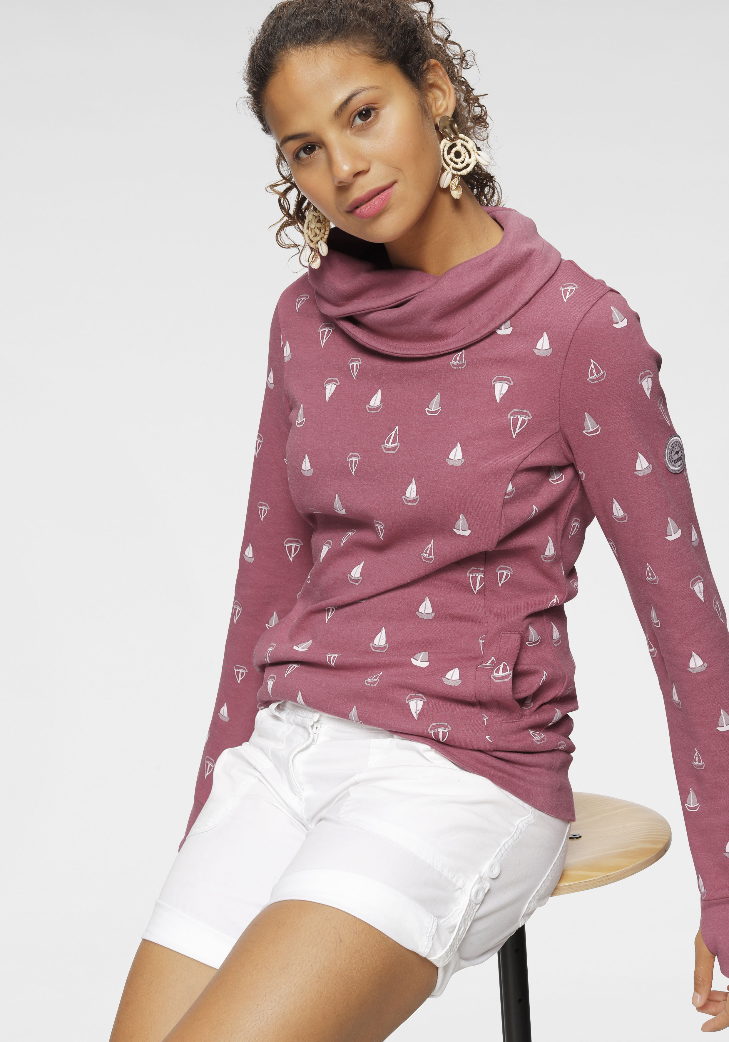 KangaROOS Sweatshirt, mit wärmendem Schlauchkragen und Allover-Print günstig online kaufen