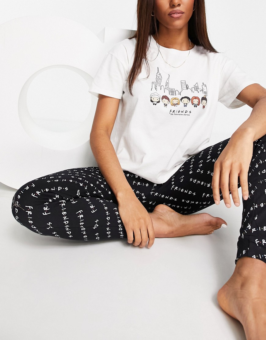 New Look – Friends – Pyjama mit Jogginghose in Rosa günstig online kaufen