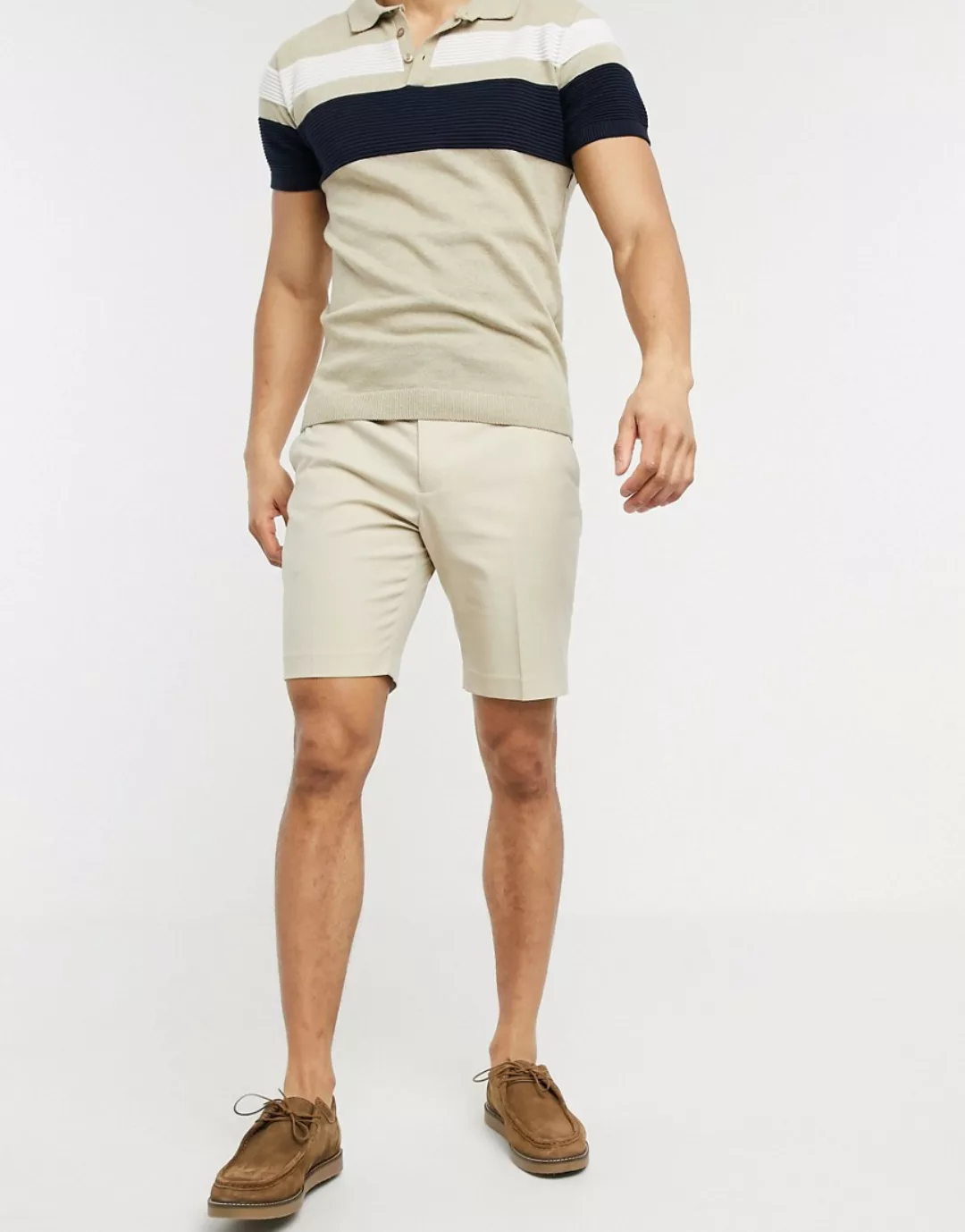 ASOS DESIGN – Elegante, schmale Hose in Farbe Stone-Neutral günstig online kaufen