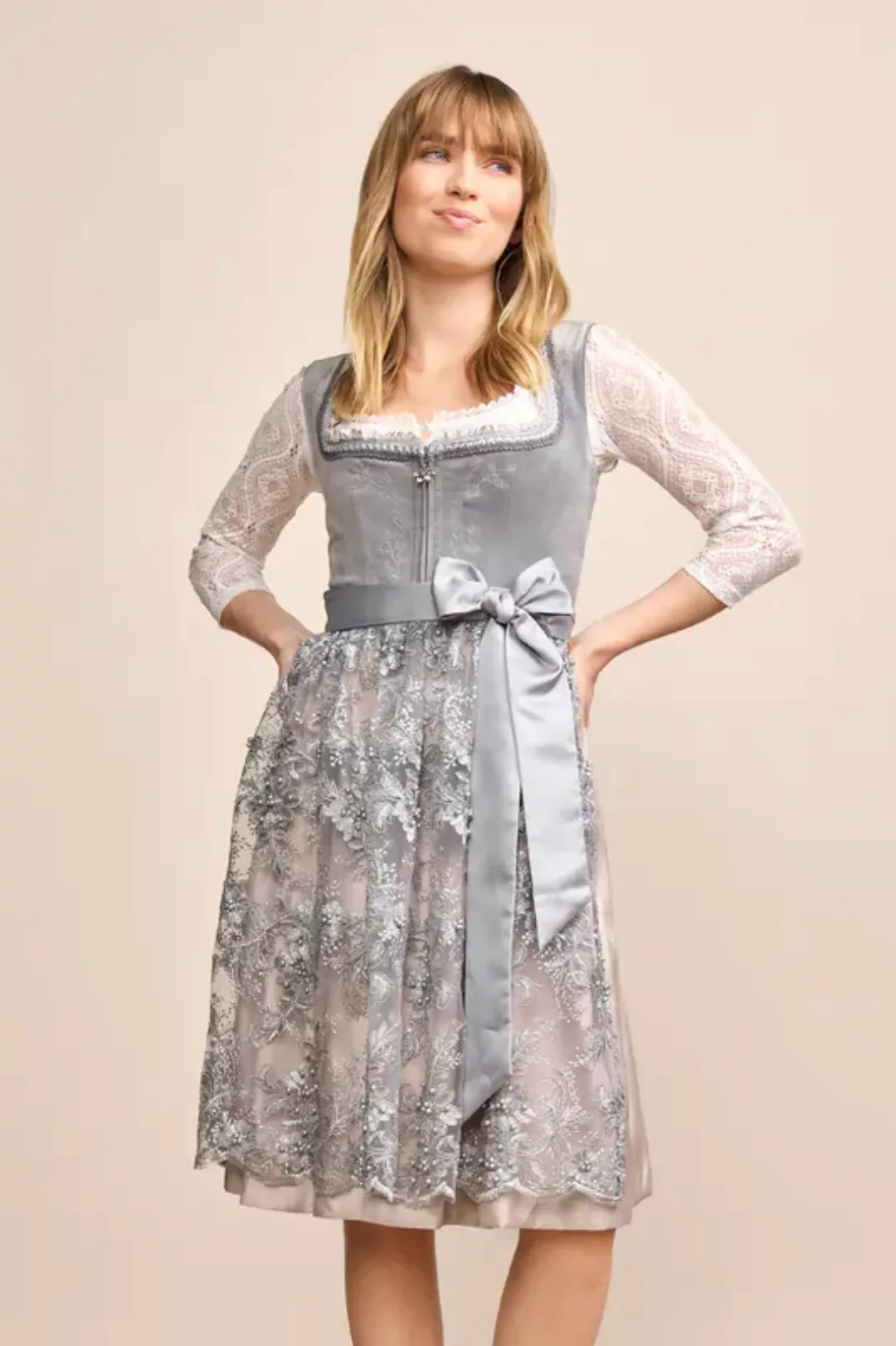 Krüger Madl Dirndl Midi Dirndl in Veloursoptik günstig online kaufen