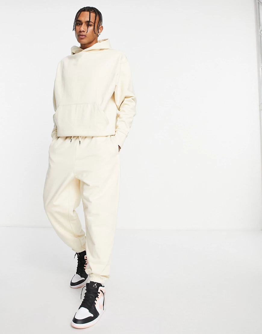 ASOS DESIGN – Schwere Oversize-Jogginghose in Beige, Kombiteil-Neutral günstig online kaufen