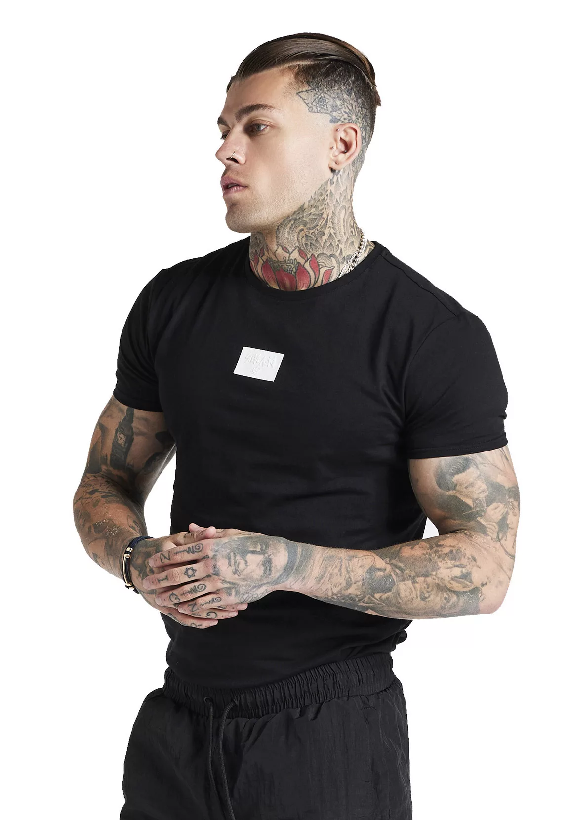 SikSilk Herren T-Shirt BADGE GYM TEE SS-19956 Black Schwarz günstig online kaufen