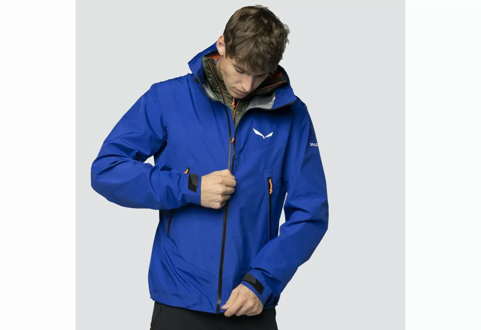 Salewa Trekkingjacke ORTLES GTX 3L M JACKET electric günstig online kaufen