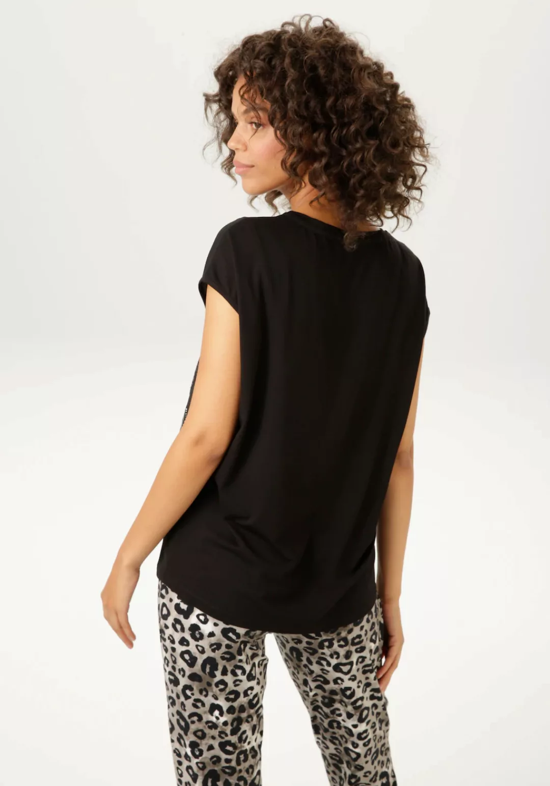 Aniston CASUAL Shirtbluse, mit Pailletten und Glitzersteinchen verziert günstig online kaufen