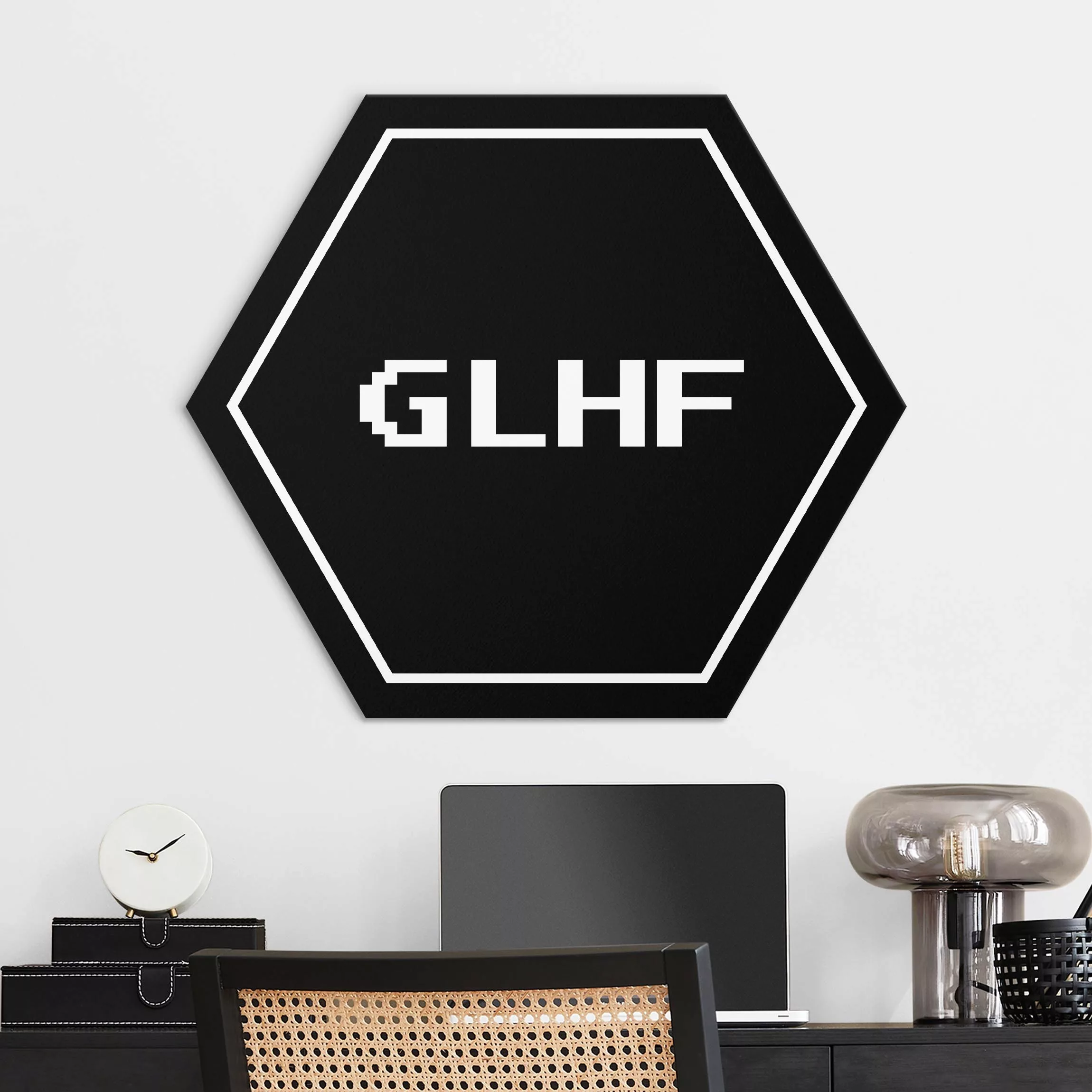 Hexagon-Alu-Dibond Bild Gaming Kürzel GLHF in Schwarz günstig online kaufen