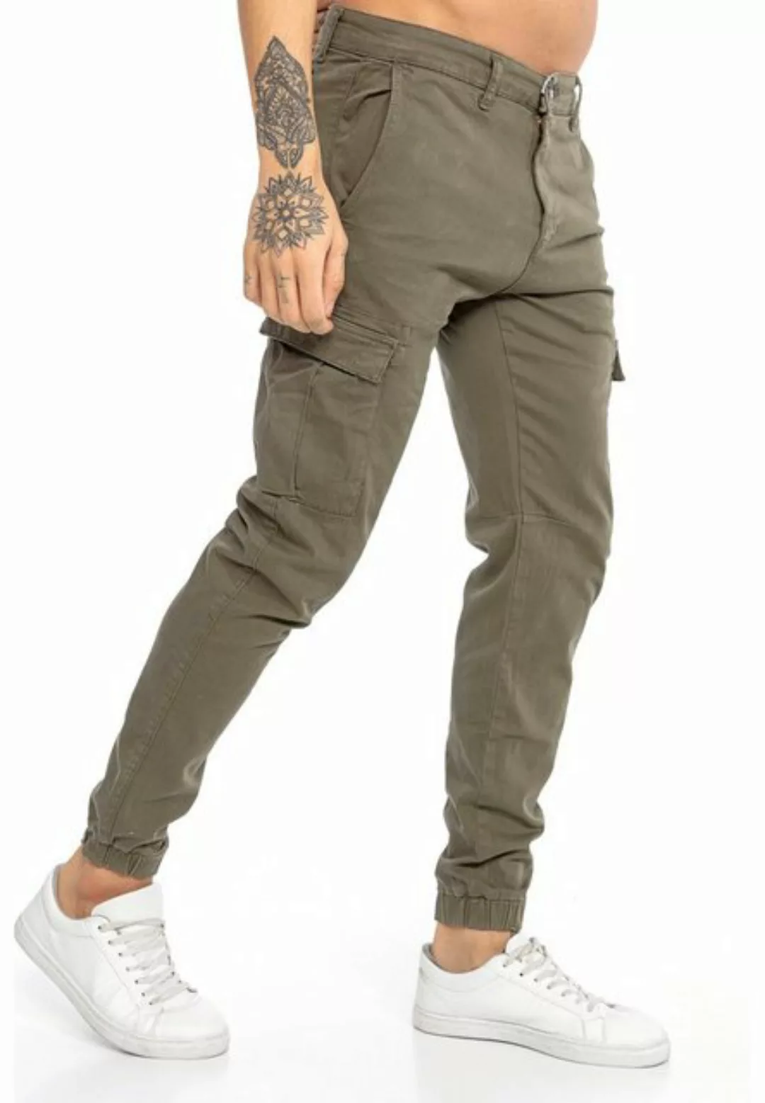 RedBridge Cargohose im sportlich-modernen Design günstig online kaufen