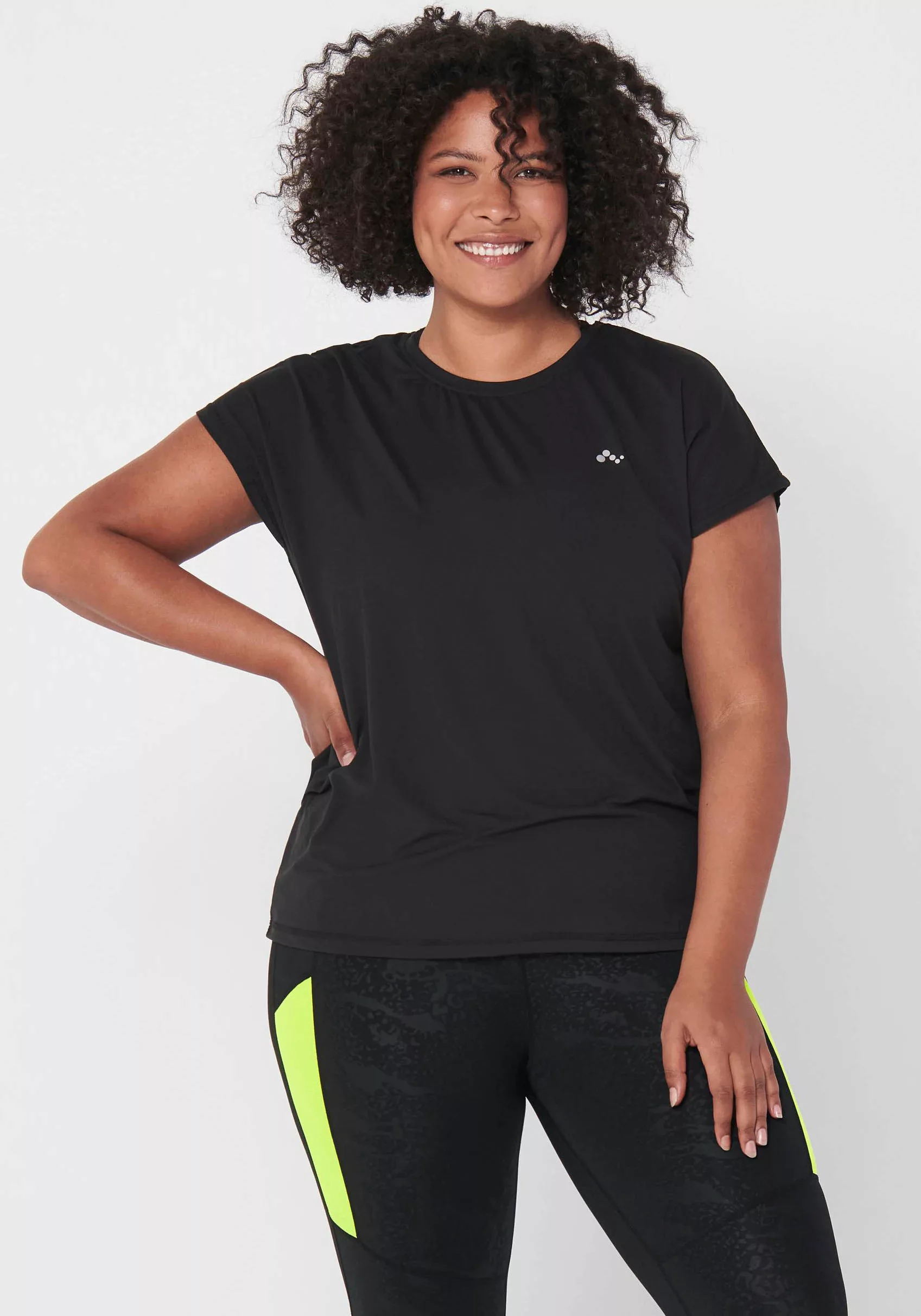 Only Play Aubree Loose Training Curvy Kurzärmeliges T-shirt 52-54 Black günstig online kaufen