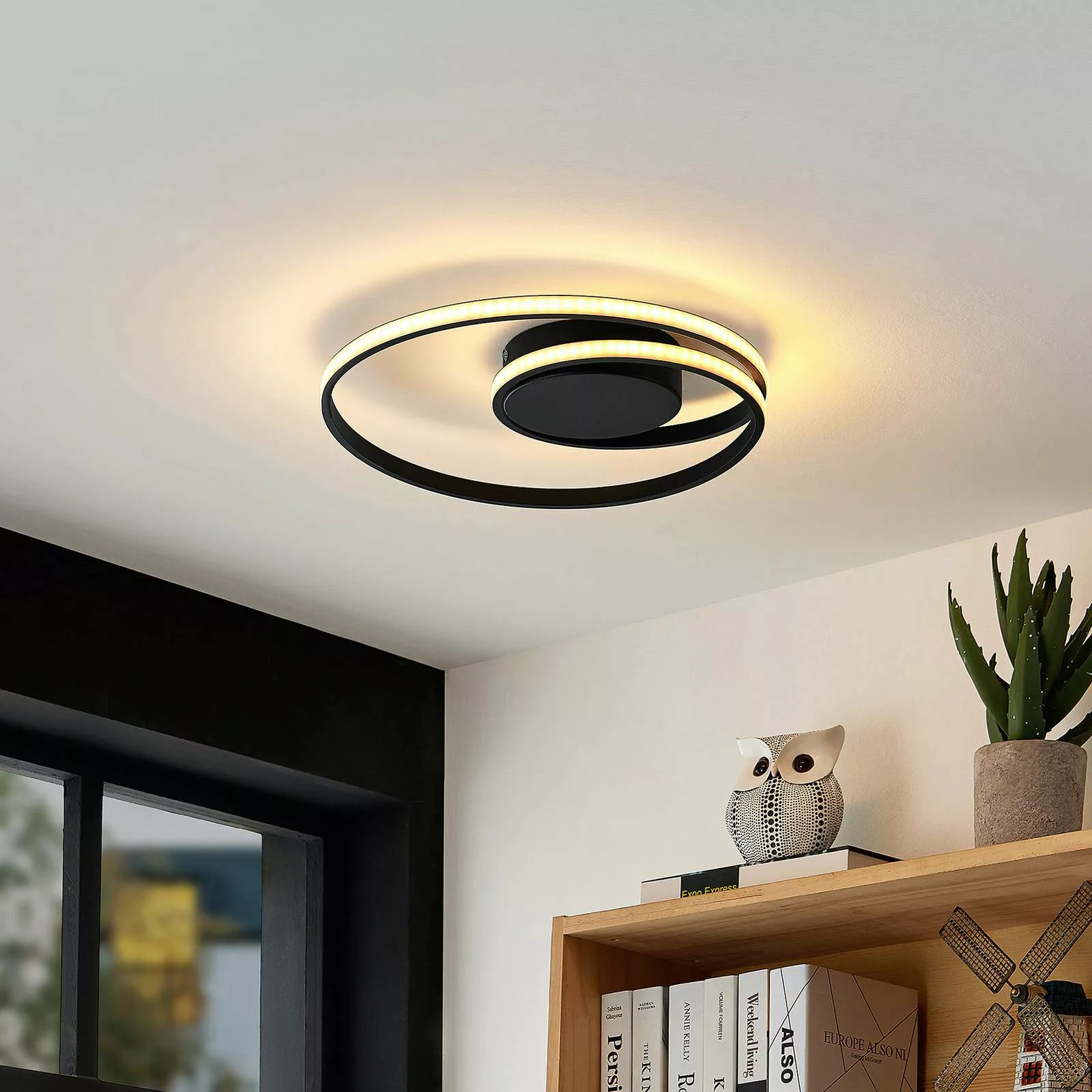 Lindby LED-Deckenleuchte Youna, schwarz, Alu, 39 cm, dimmbar günstig online kaufen