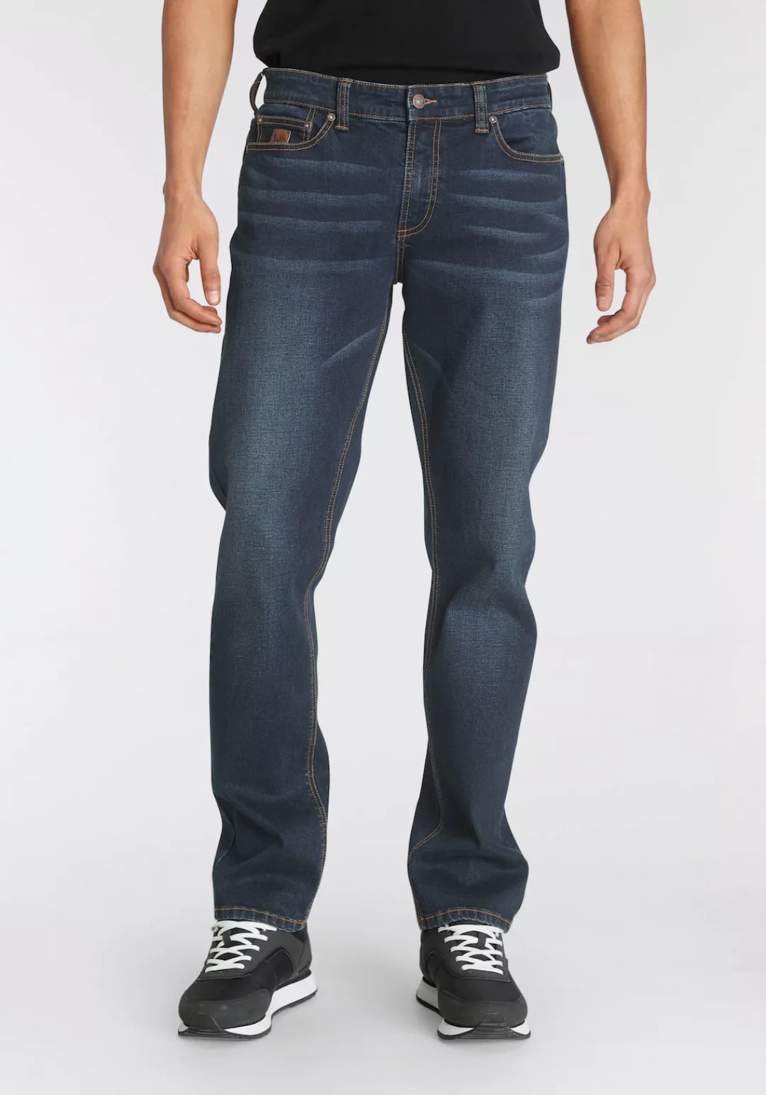 Bruno Banani Straight-Jeans "Hutch", gerade Beinform, teilweise mit modisch günstig online kaufen