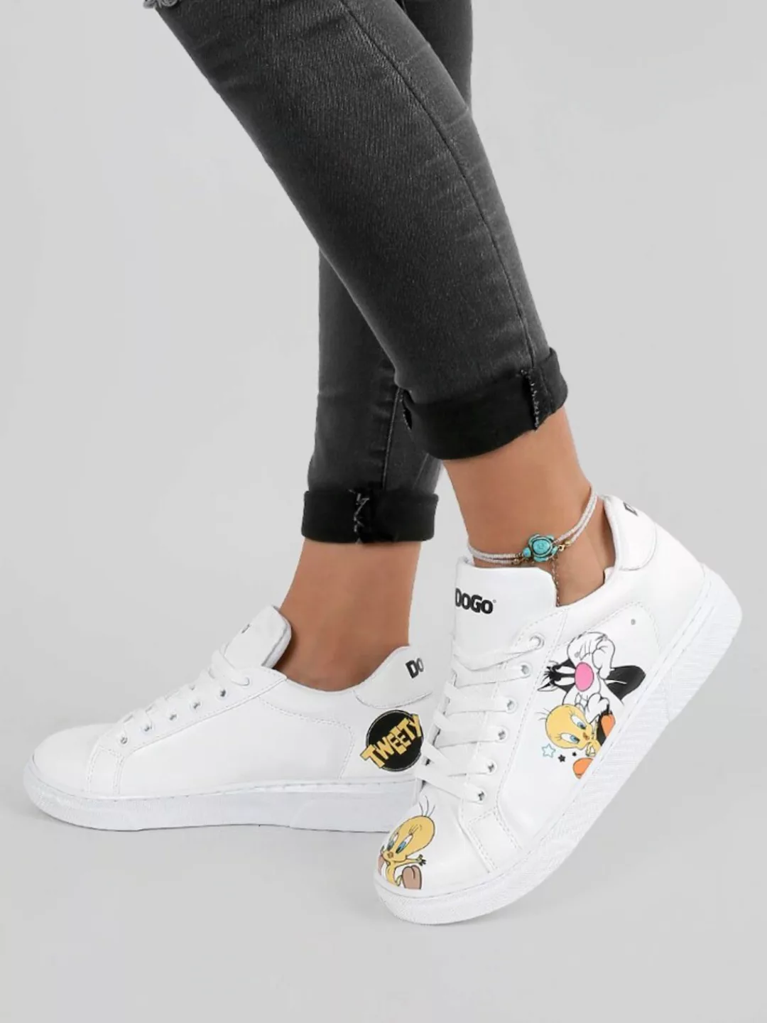 DOGO Sneaker "Damen Ace Sneakers Best Of Tweety And Sylvester Vegan Damen S günstig online kaufen