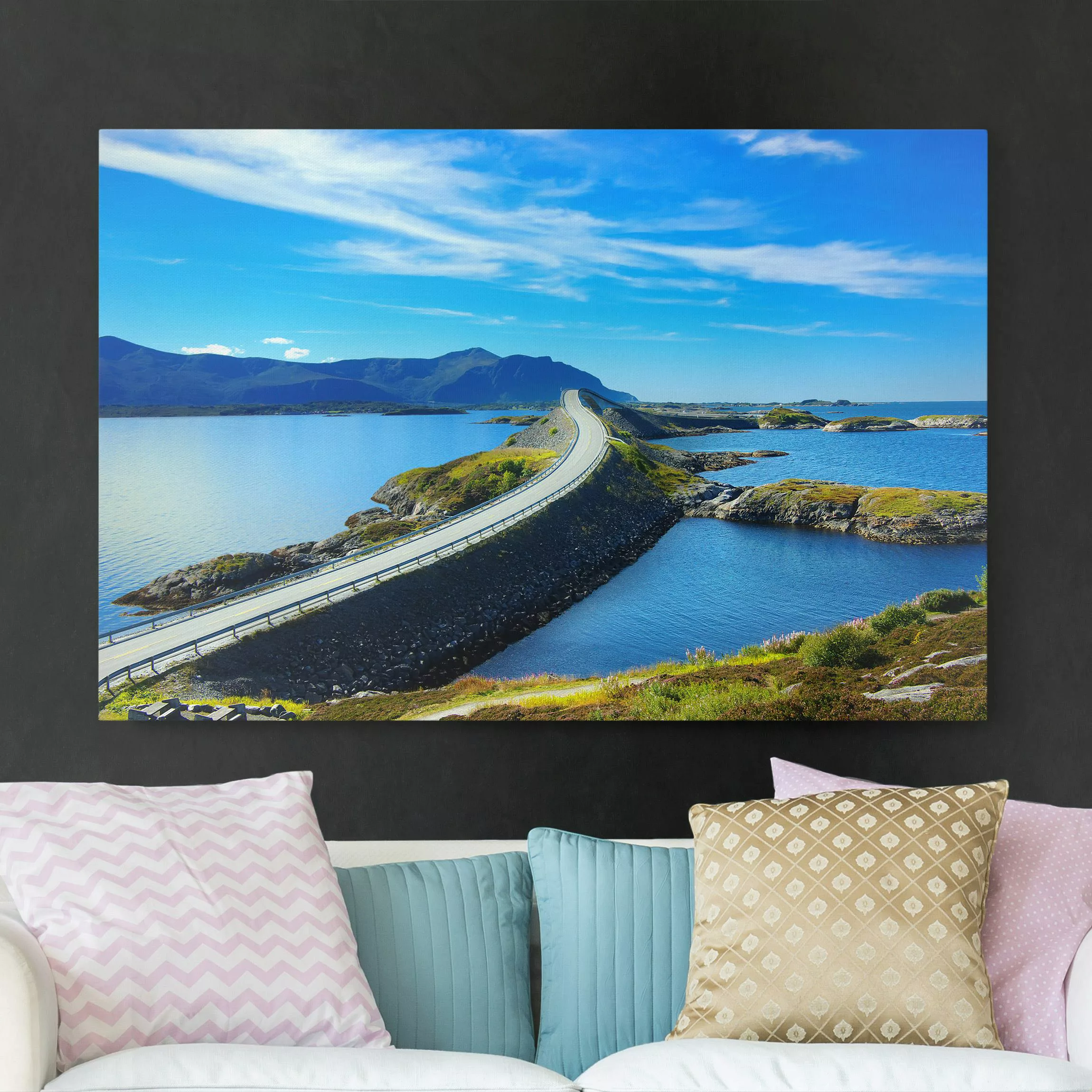 Leinwandbild Natur & Landschaft - Querformat Crossing Norway günstig online kaufen