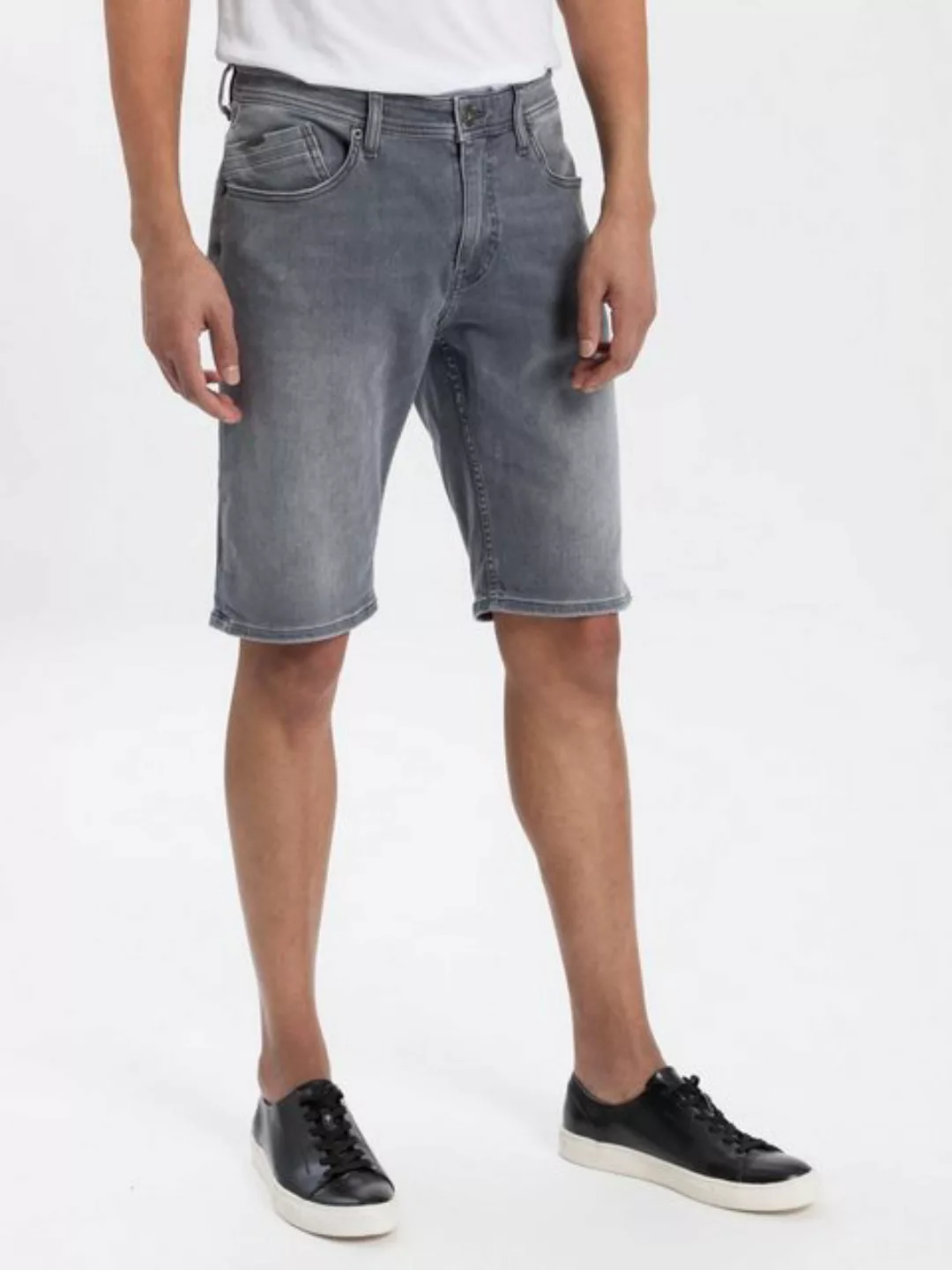 CROSS JEANS® Jeansshorts Leom günstig online kaufen