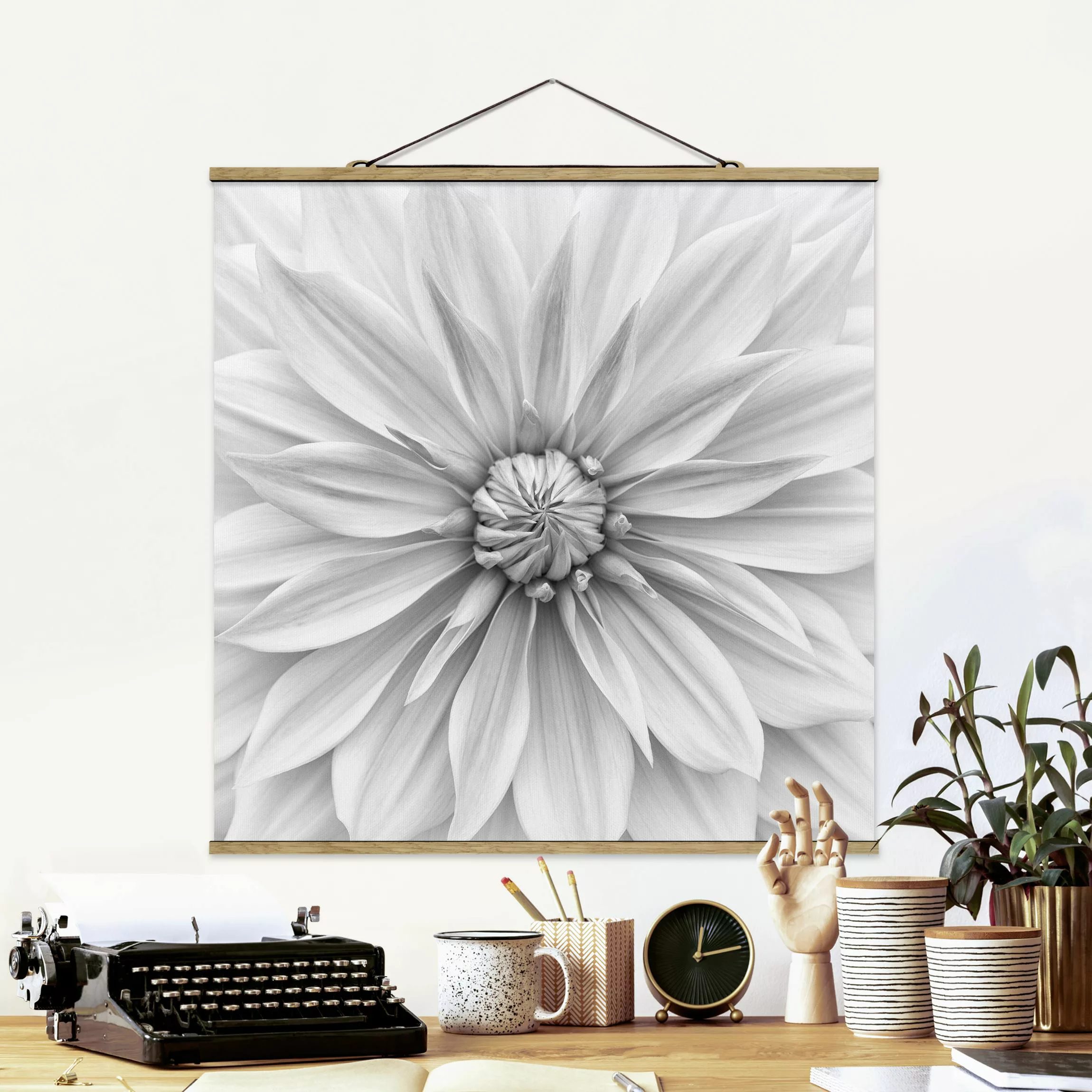 Stoffbild mit Posterleisten Botanische Blüte in Weiß günstig online kaufen