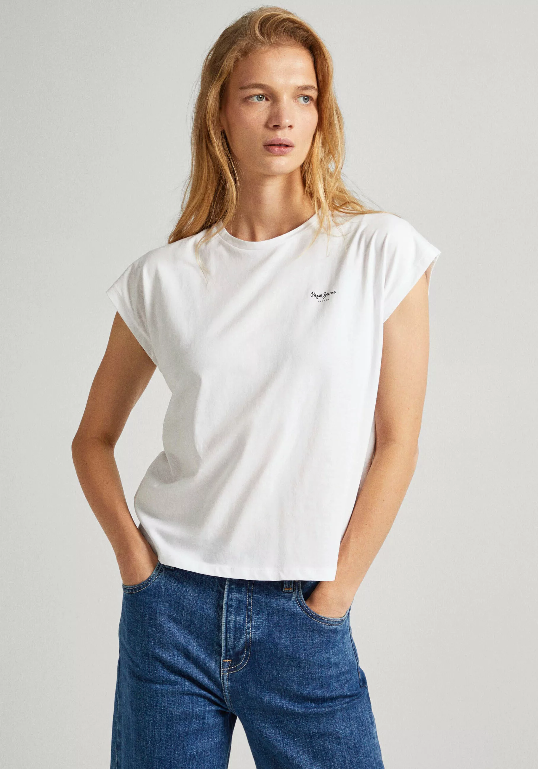 Pepe Jeans T-Shirt "LORY", mit kleinem Logodruck günstig online kaufen