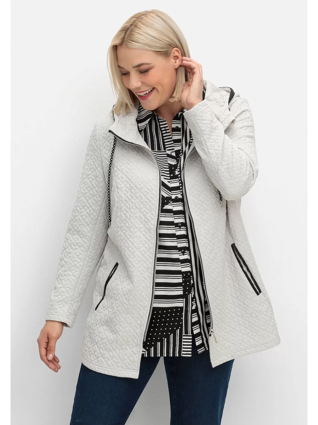 Sheego Kapuzensweatjacke "Große Größen", in gesteppter Jacquard-Qualität günstig online kaufen