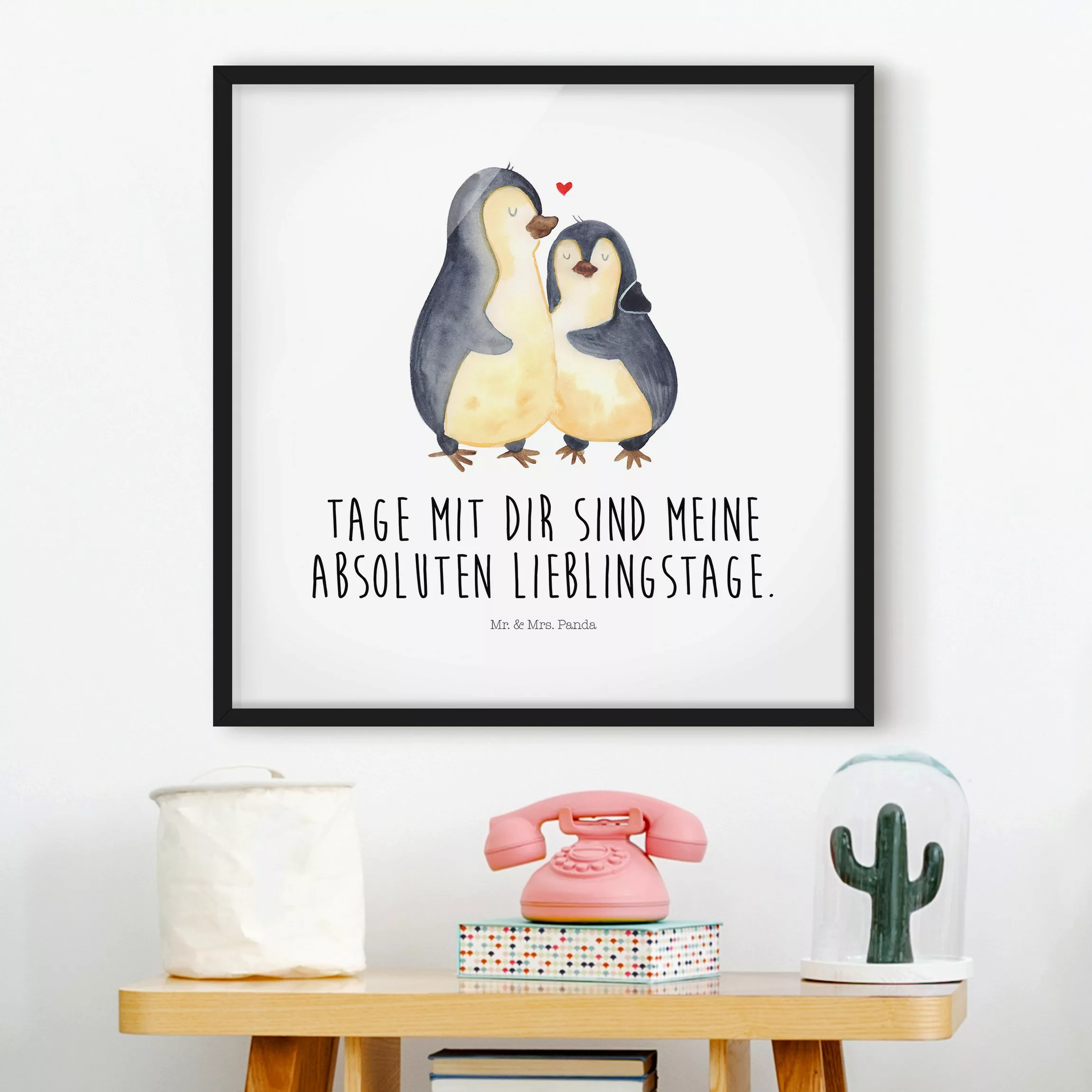 Bild mit Rahmen Mr. & Mrs. Panda - Pinguin - Lieblingstage günstig online kaufen