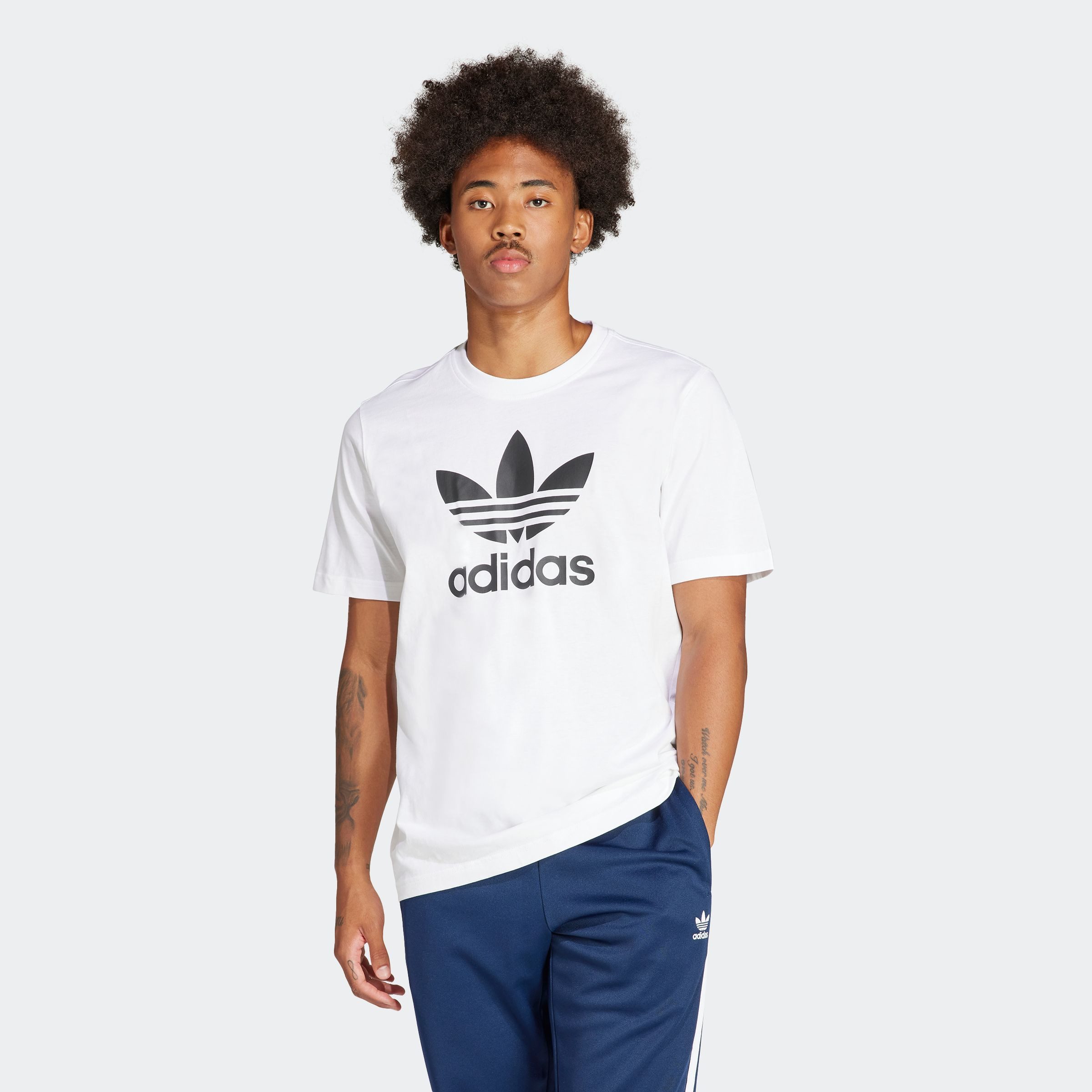 adidas Originals T-Shirt "TREFOIL T-SHIRT", Basic Shirt mit großem Trefoil günstig online kaufen
