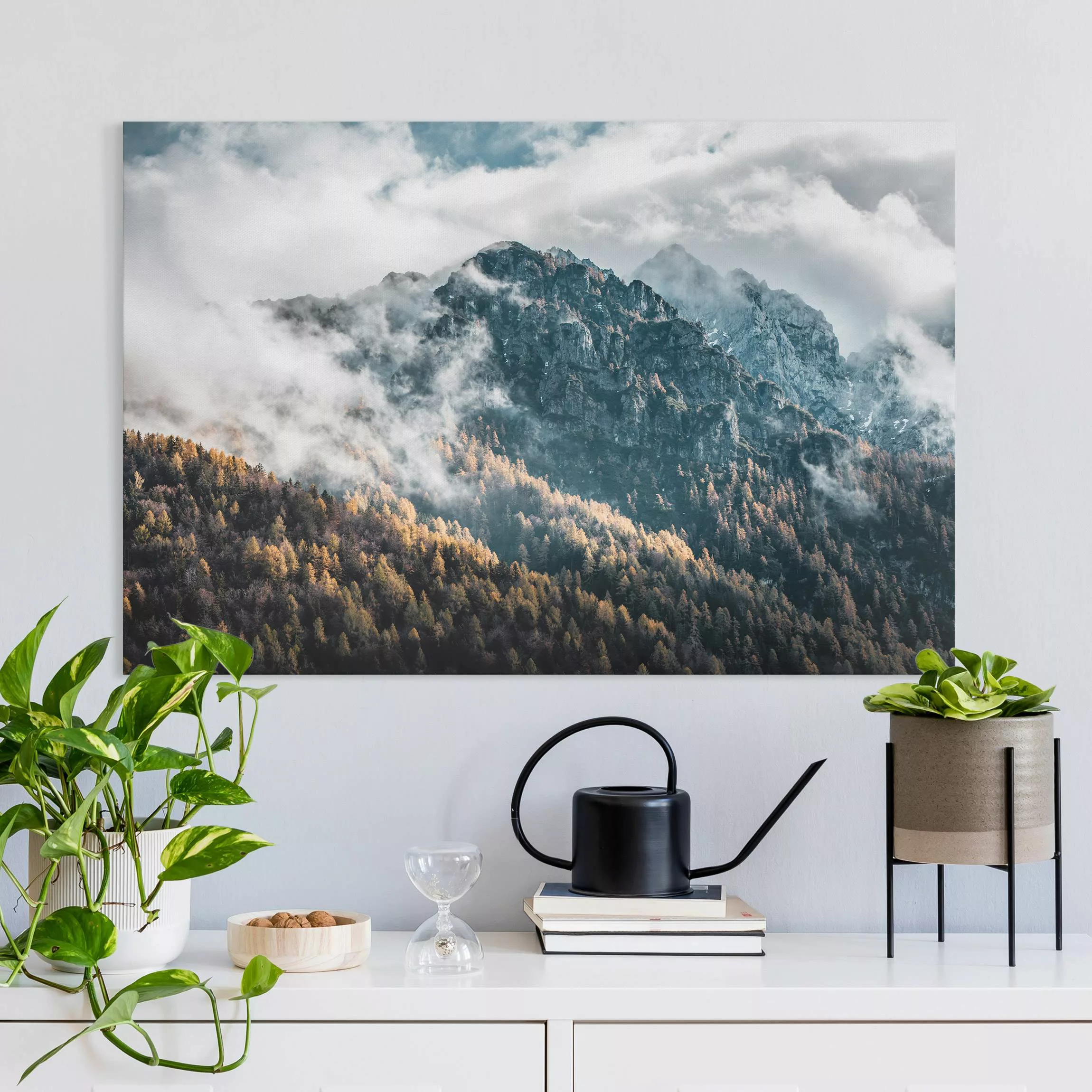 Leinwandbild Berge und Wald an einem Herbstmorgen günstig online kaufen