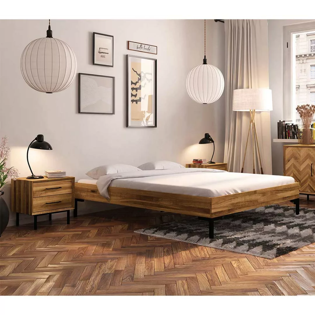 Bett ohne Kopfteil aus Wildeiche Massivholz Vierfußgestell aus Metall günstig online kaufen